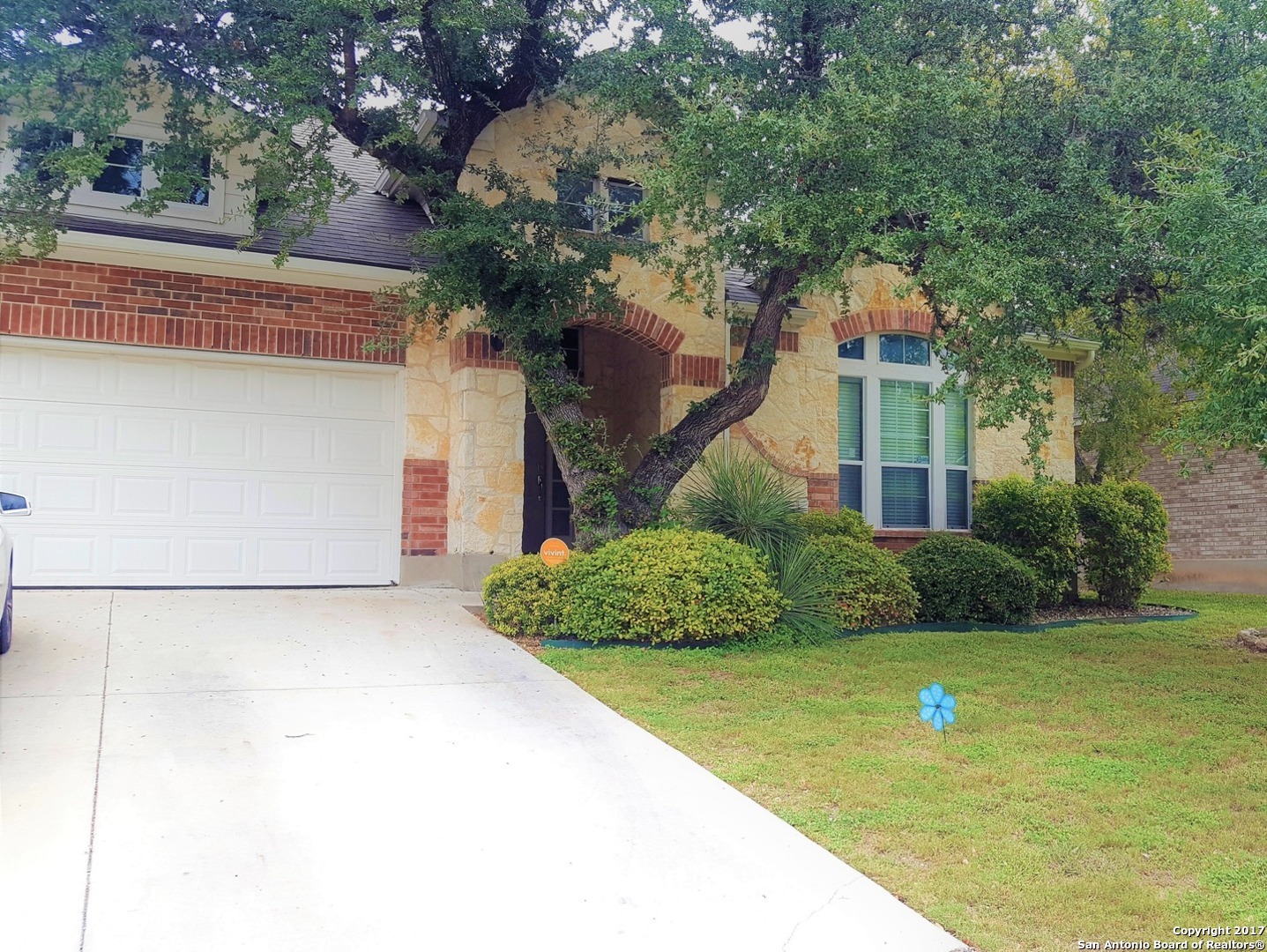 4426 James Bowie