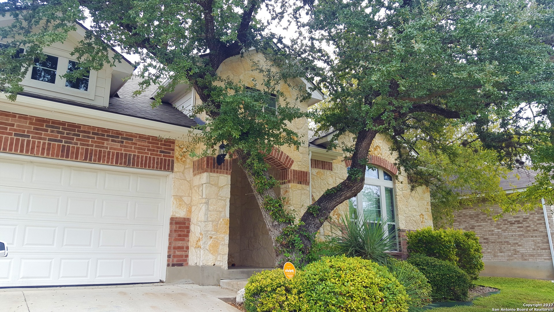 4426 James Bowie