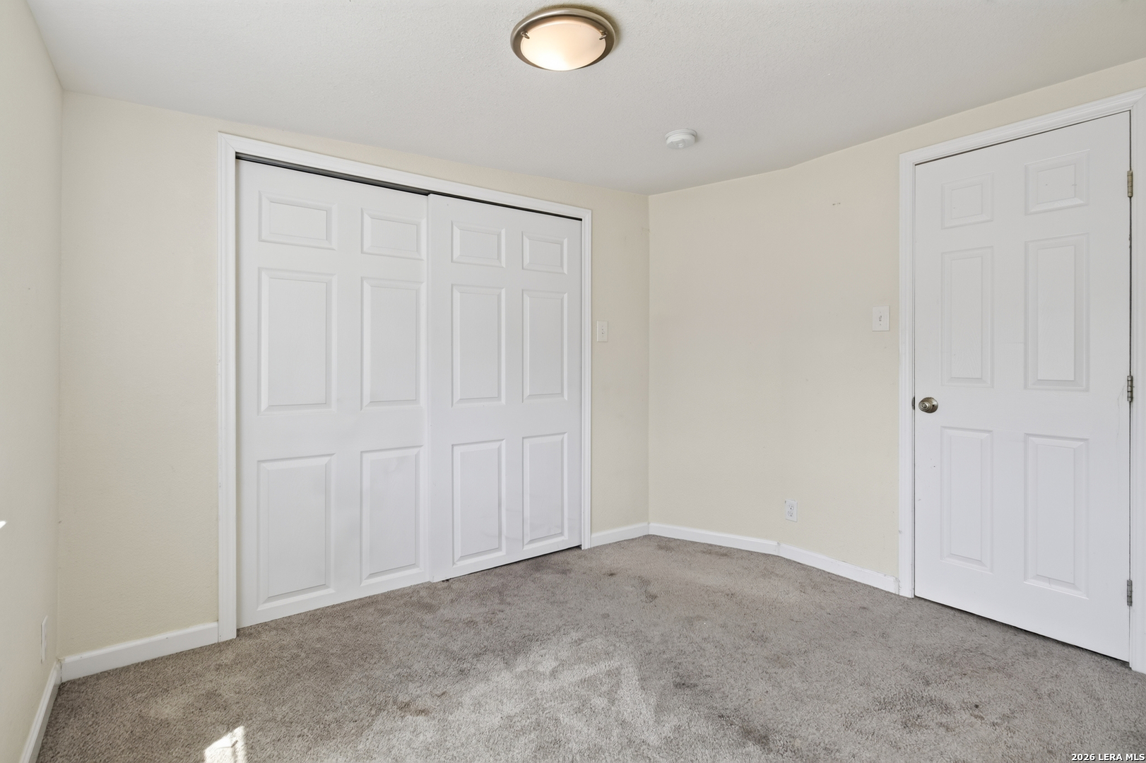 363 W ANSLEY BLVD