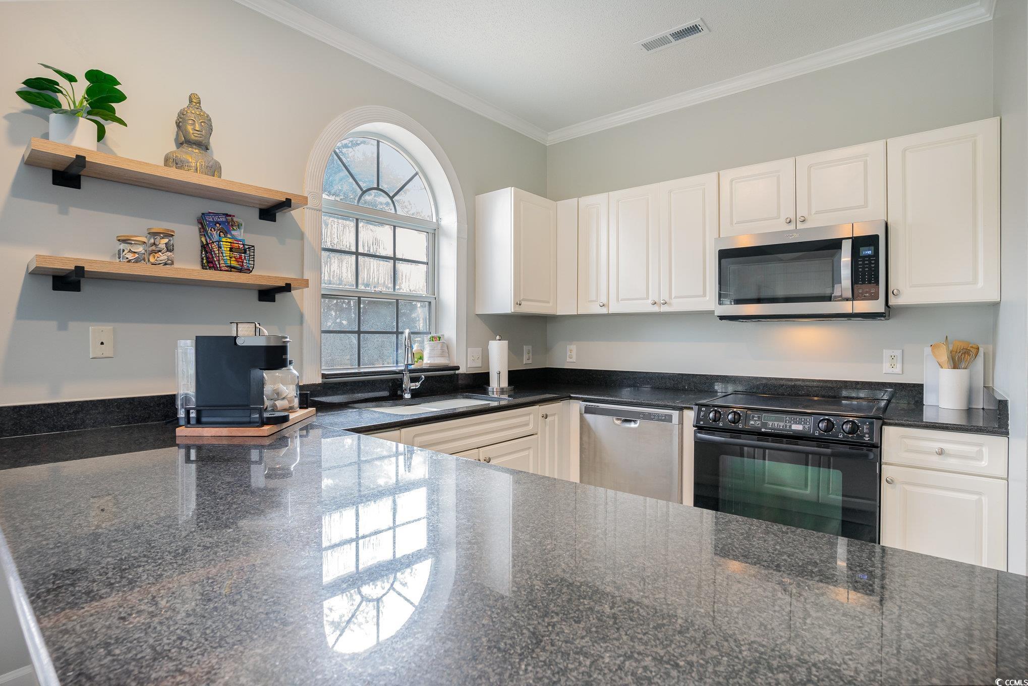 4639 Wild Iris Dr. Unit: 304
