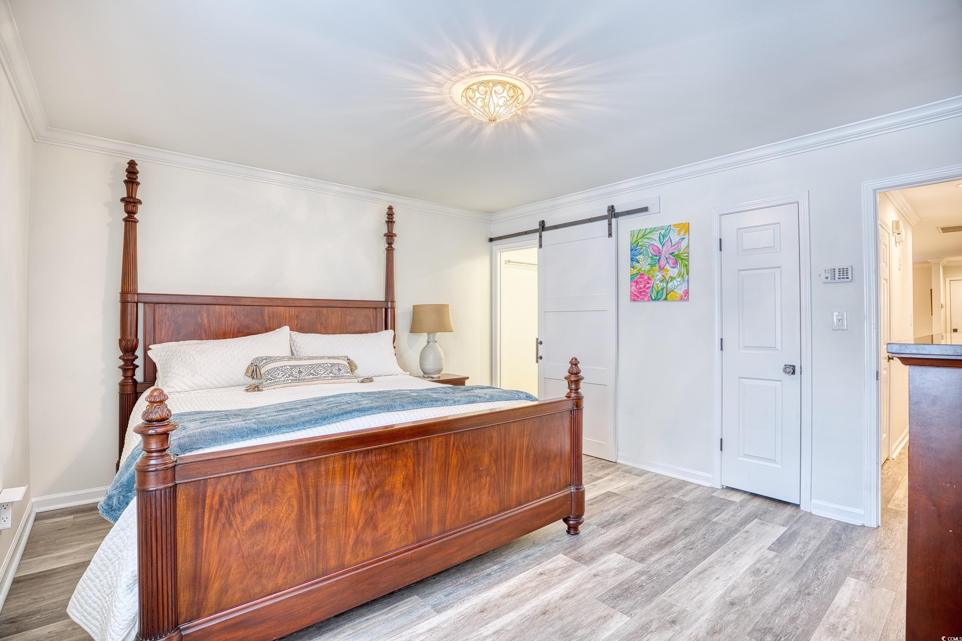 8 Settlers Dr.