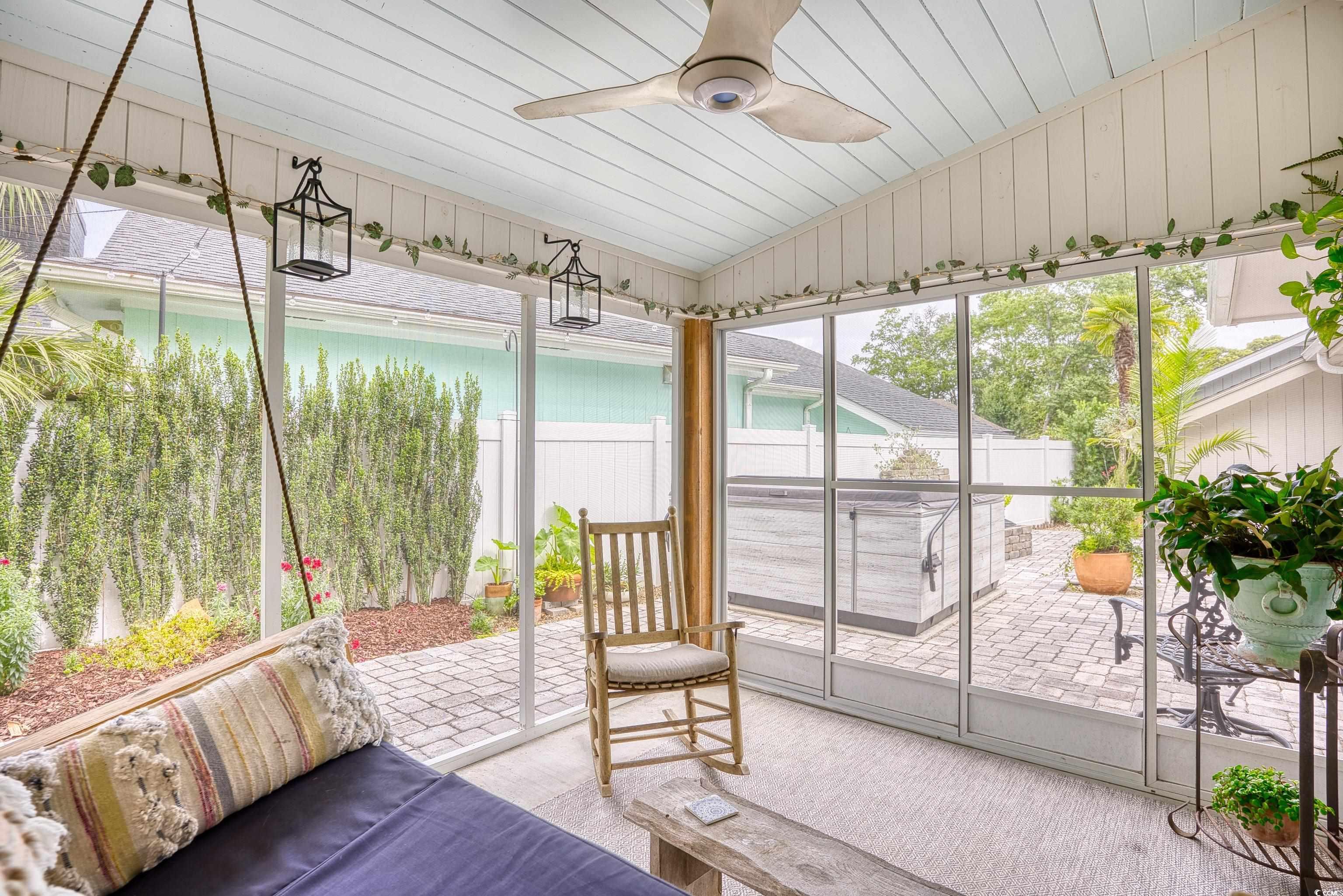 8 Settlers Dr.
