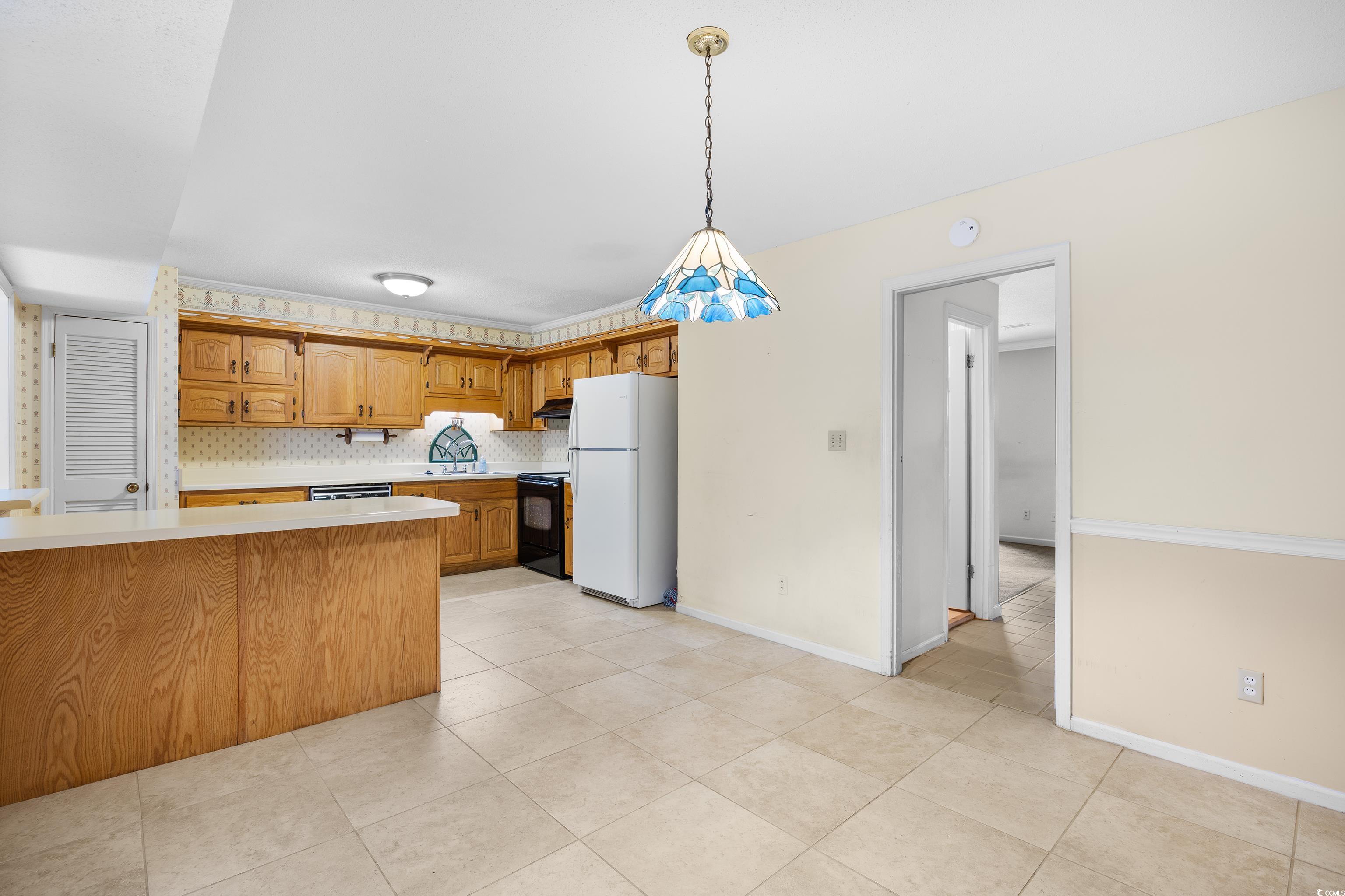 308 76th Ave. N Unit: 5