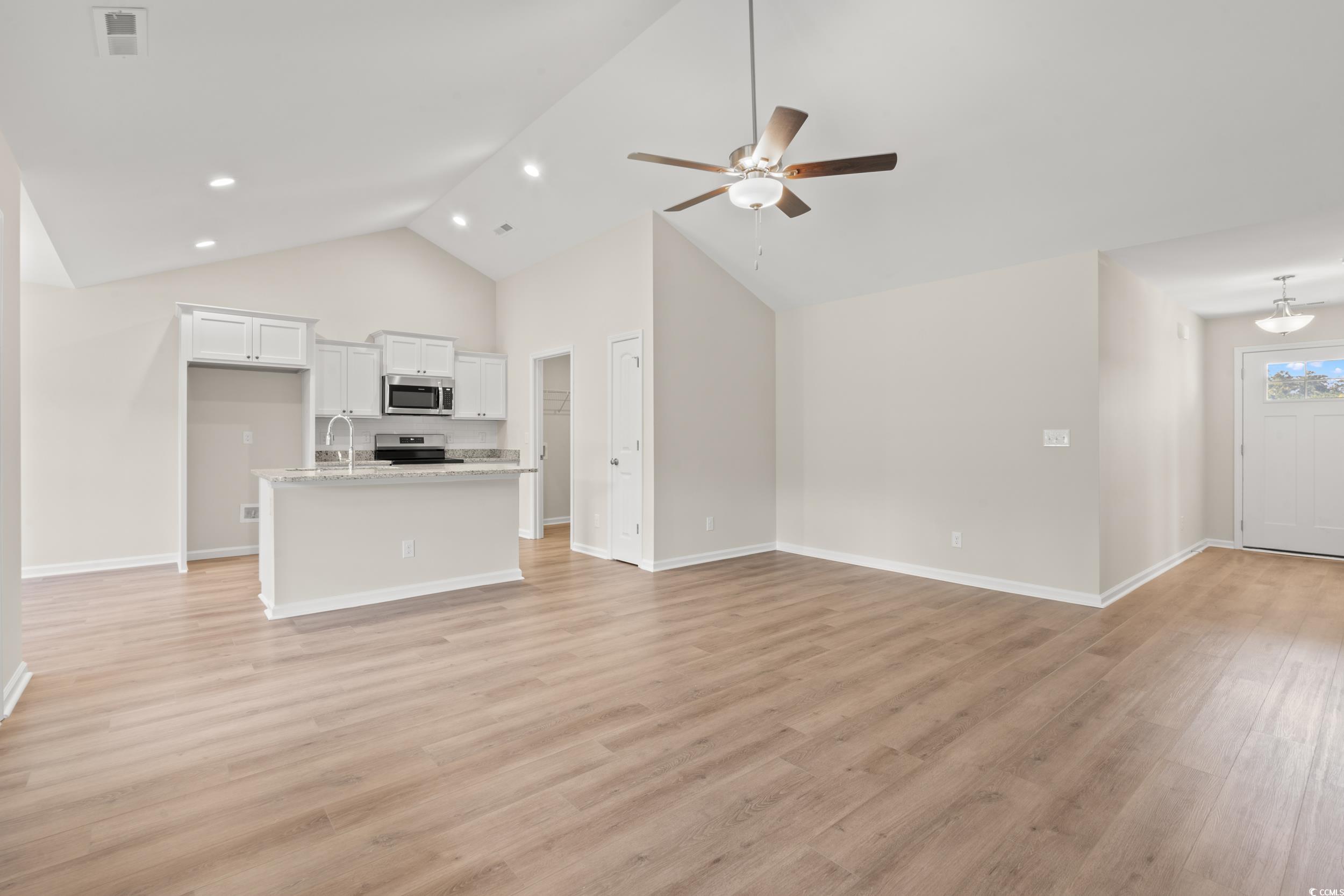 898 Owls Nest Dr.