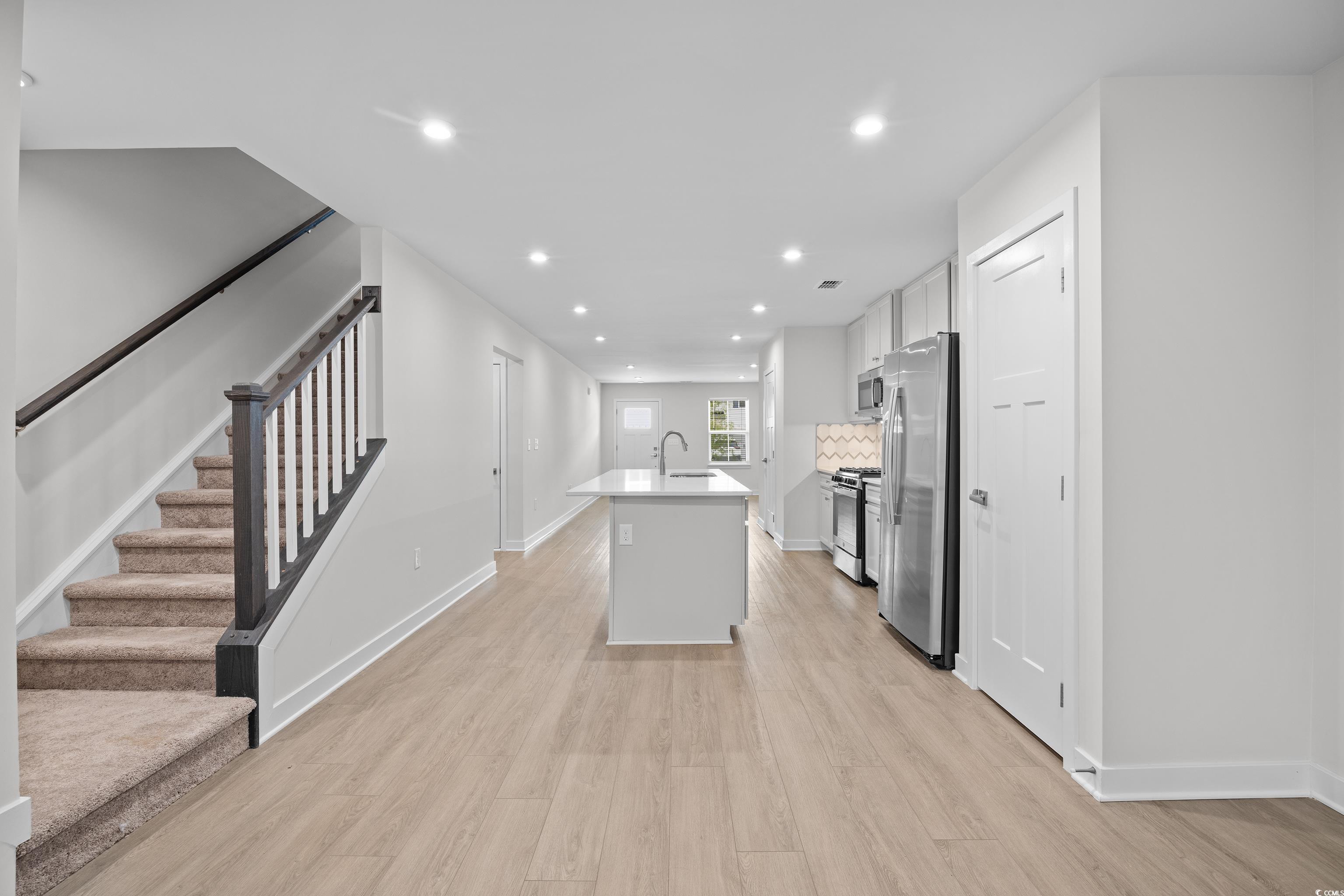 2357 Elowen Ln. Unit: 12c