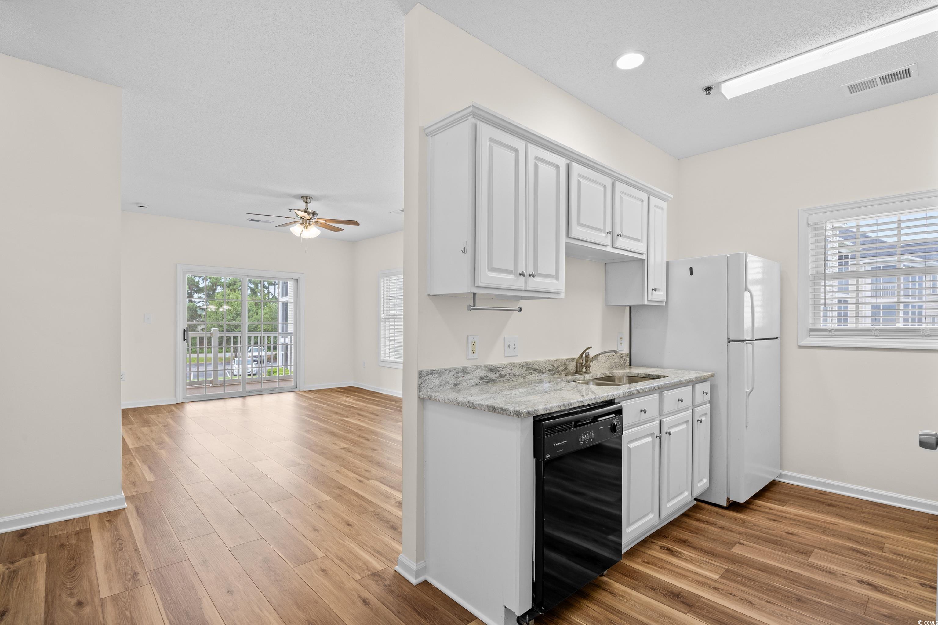 2050 Cross Gate Blvd. Unit: 201