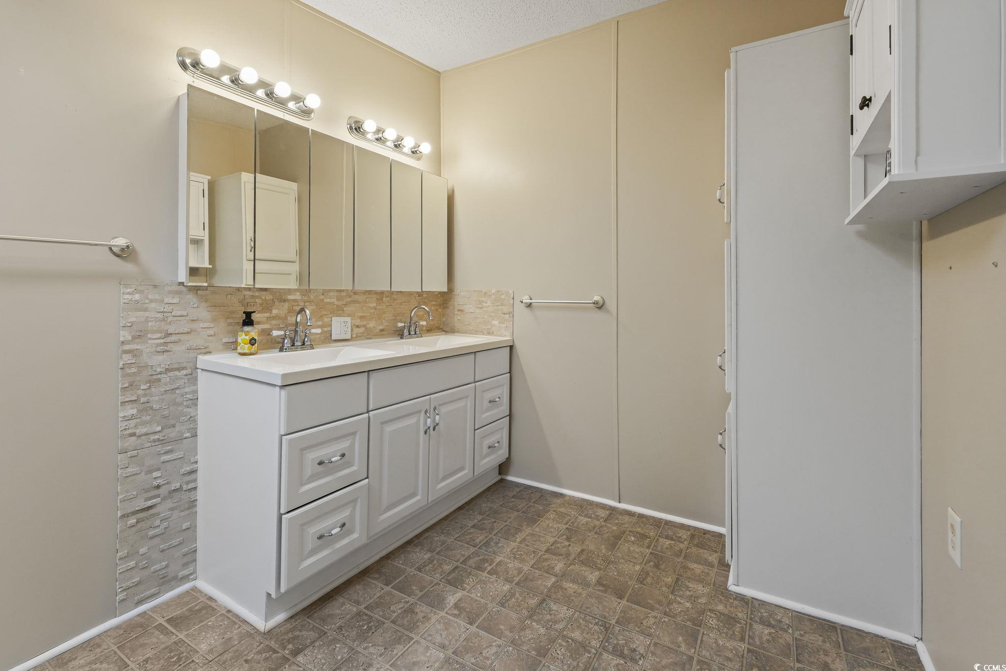 203 Skippers Ct.