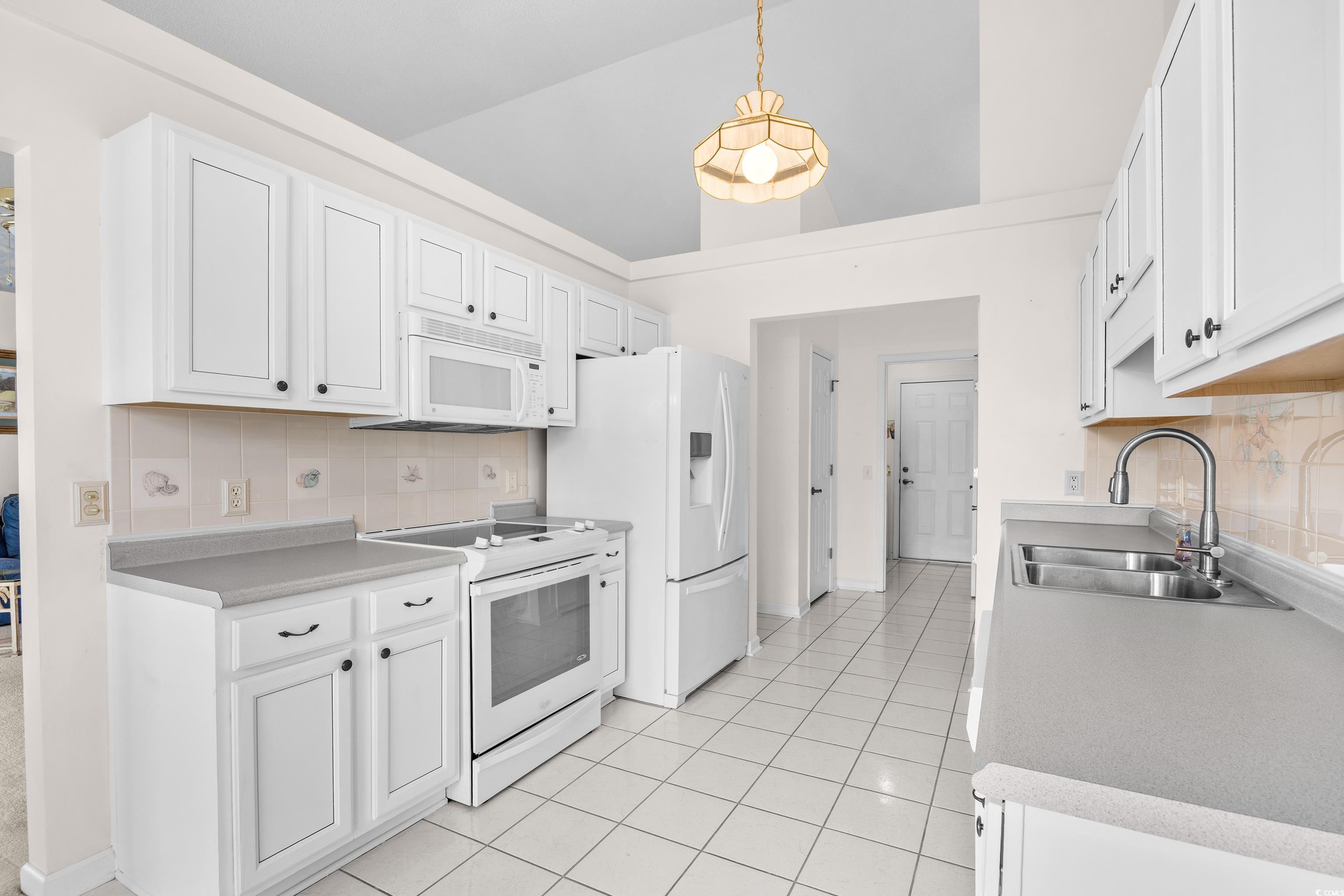 1744 Starbridge Dr.