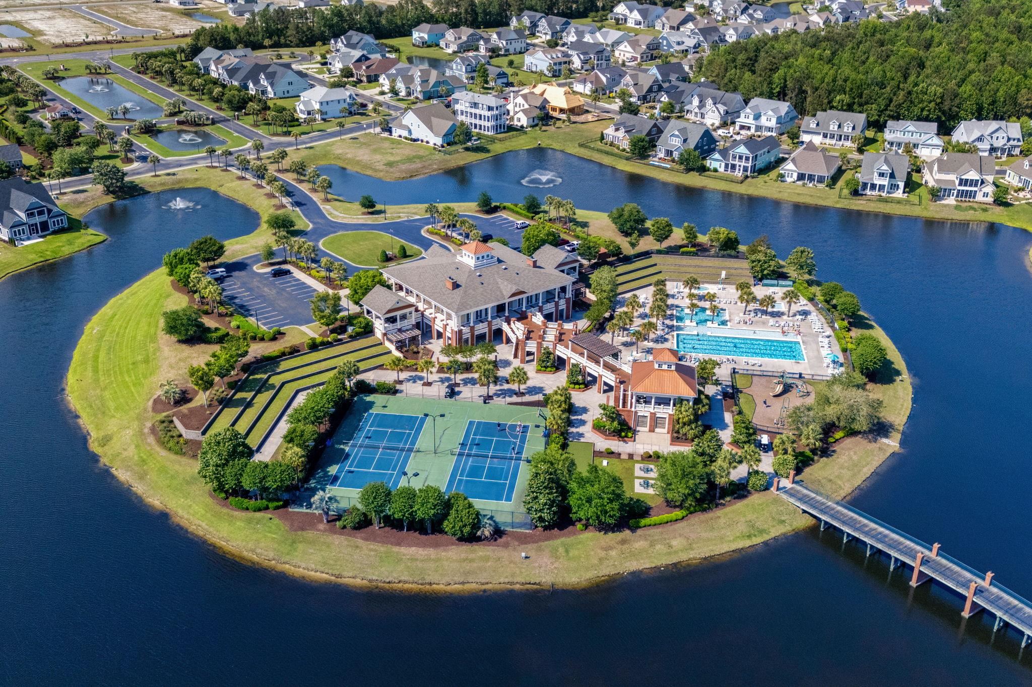 469 West Palms Dr.
