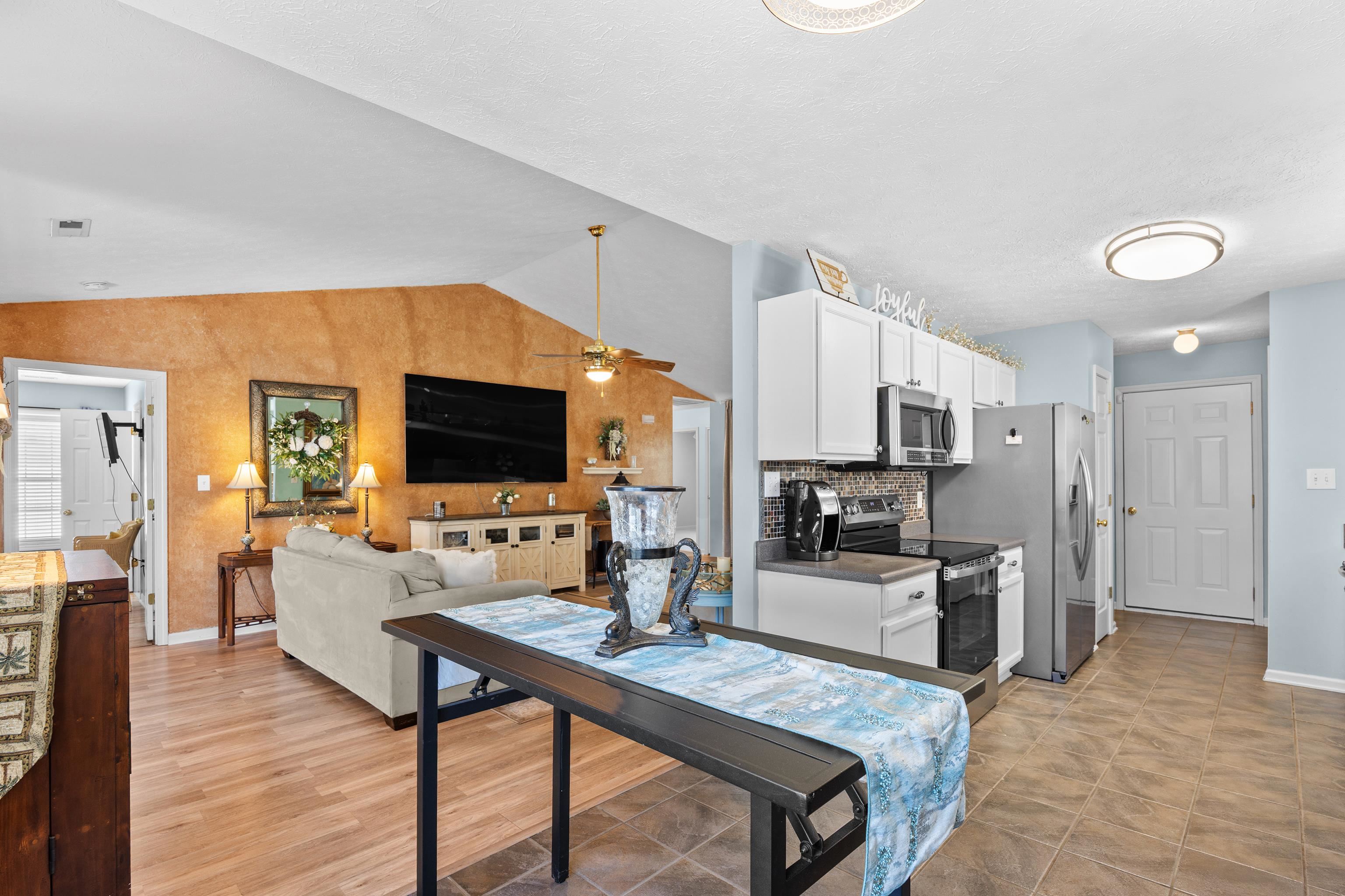 3006 Sabal Ct.