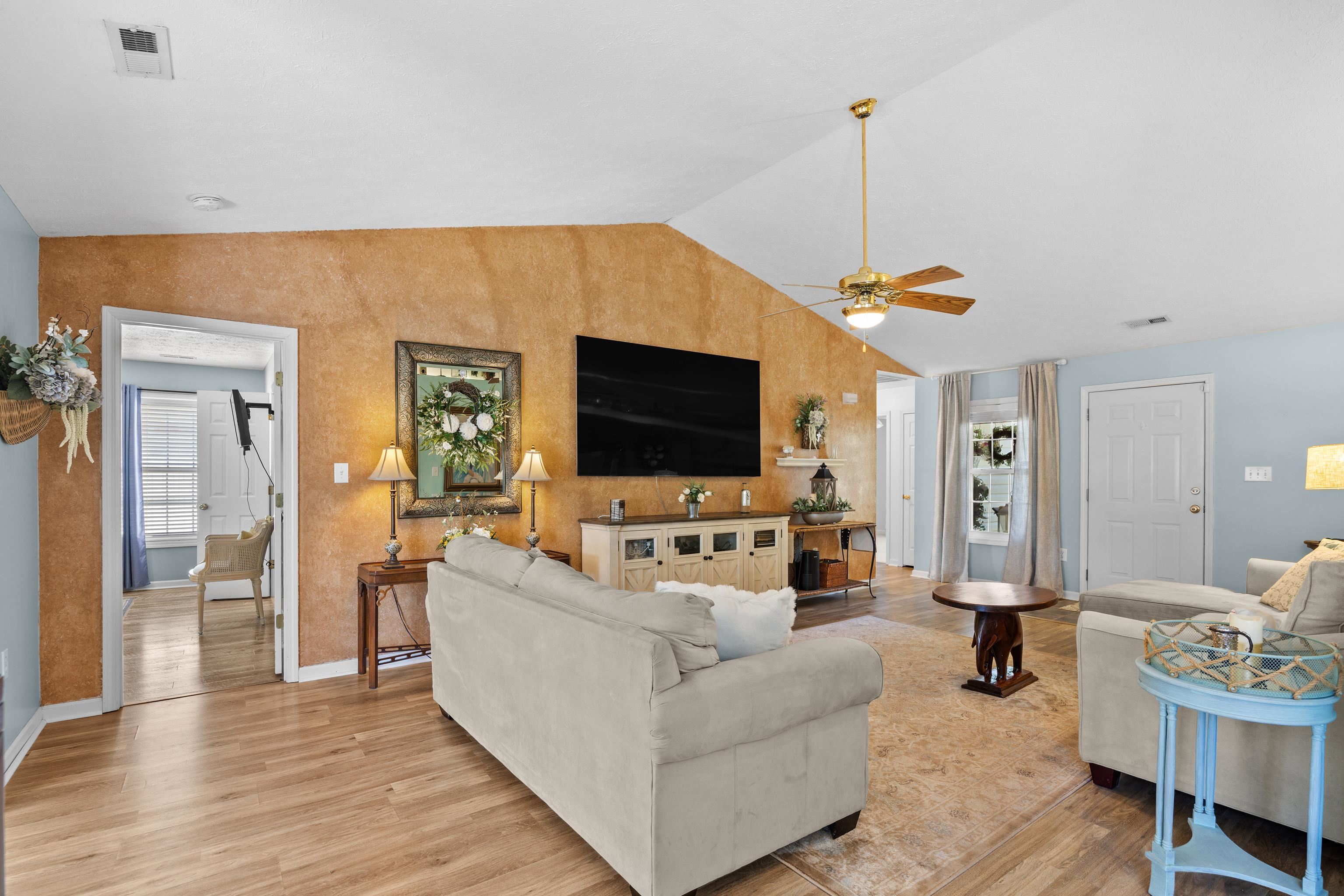 3006 Sabal Ct.