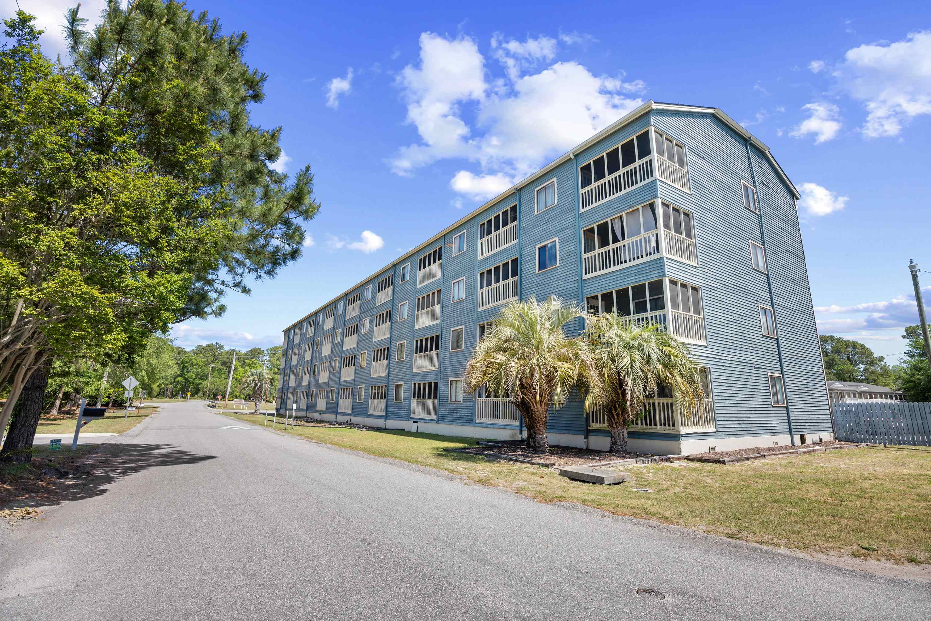4015 Fairway Dr. Unit: 109