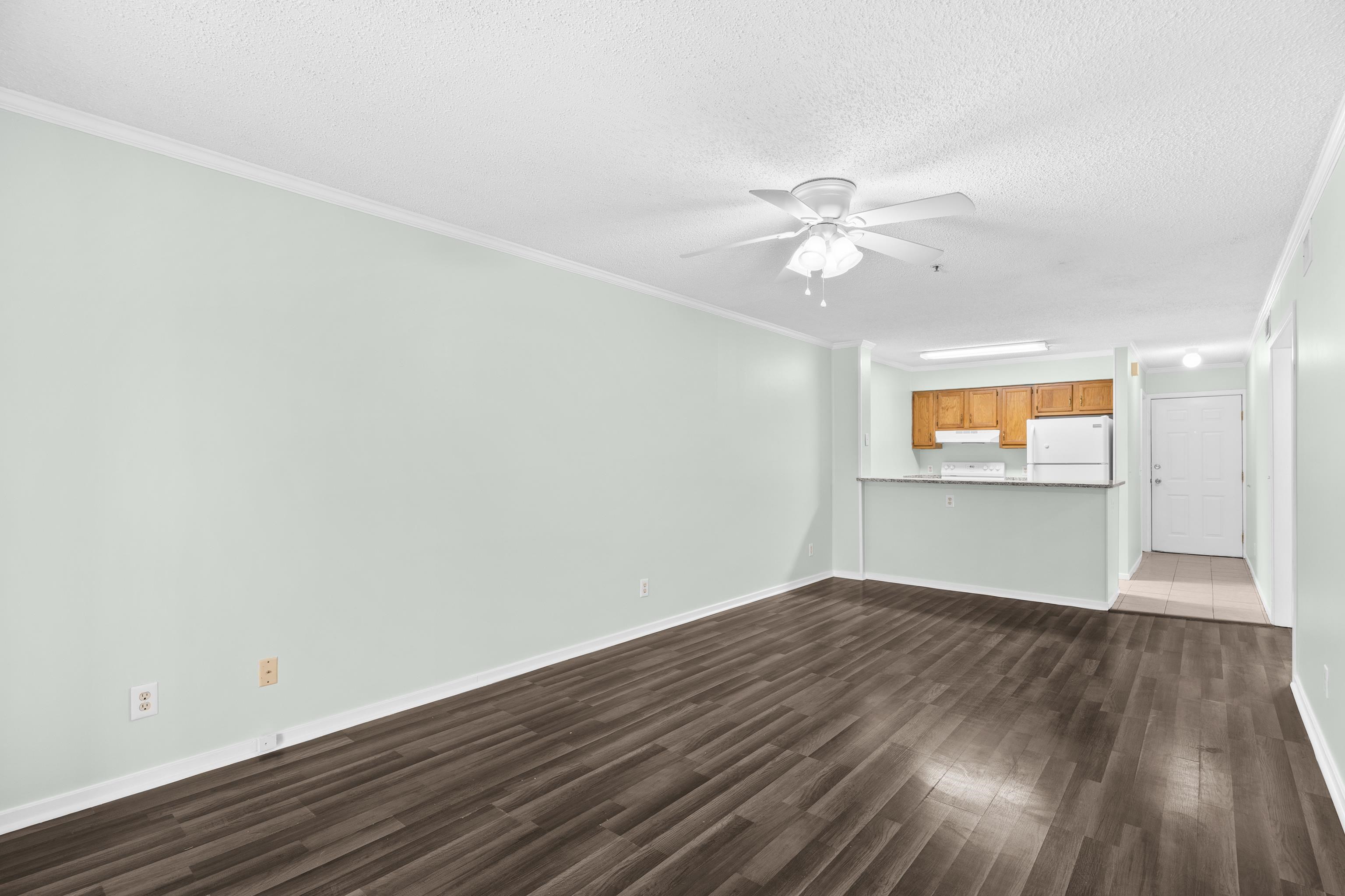 4015 Fairway Dr. Unit: 303
