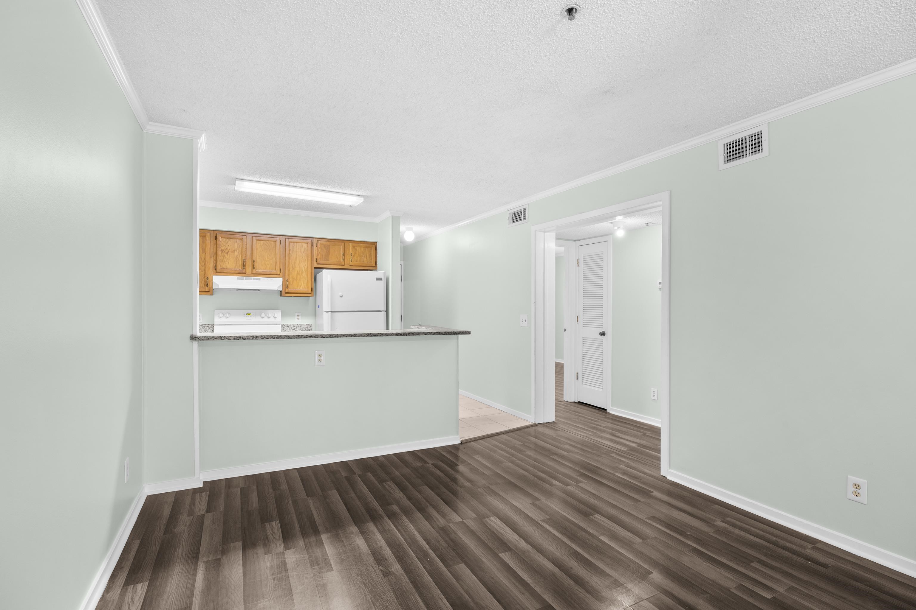 4015 Fairway Dr. Unit: 303