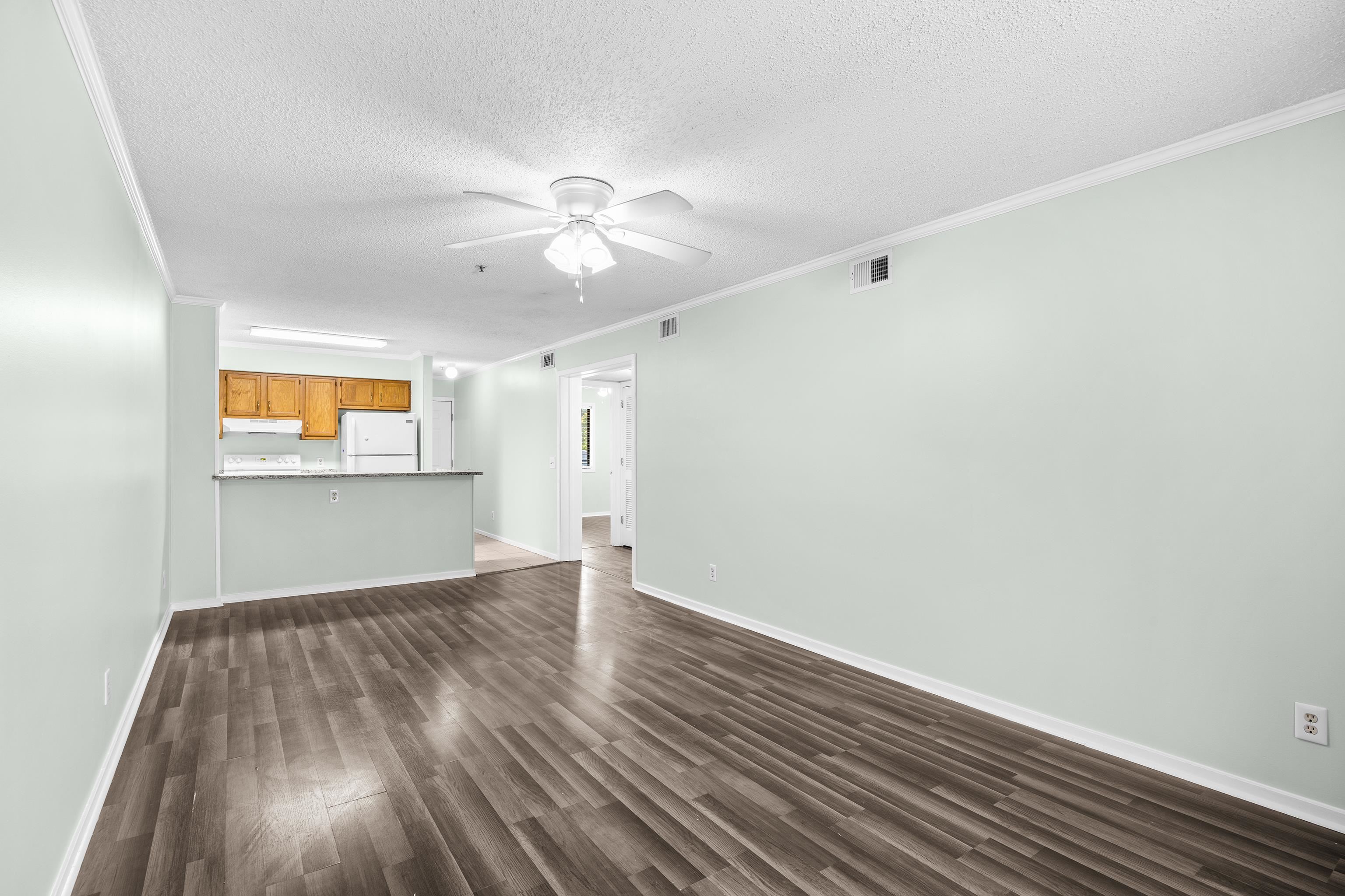 4015 Fairway Dr. Unit: 303