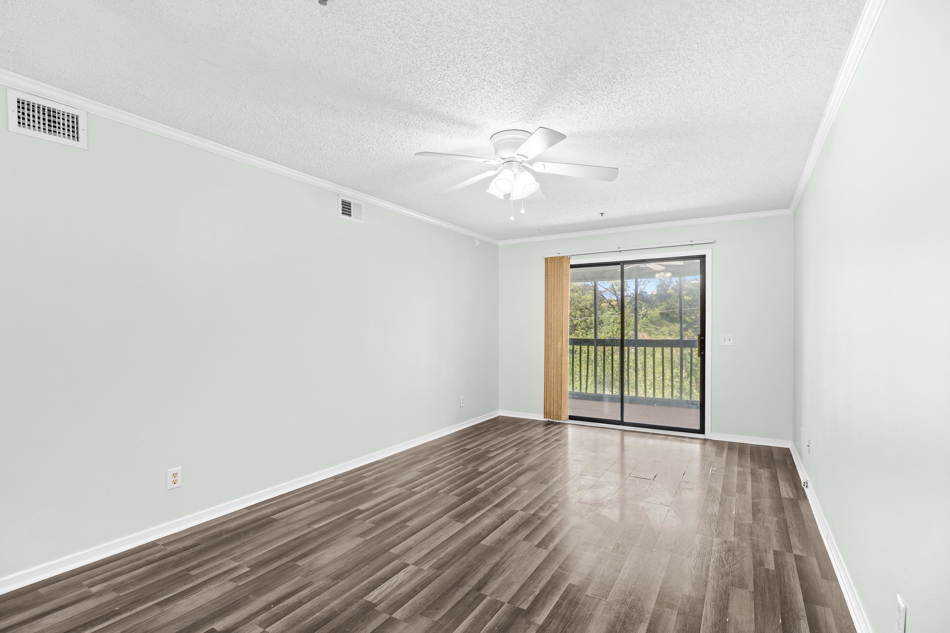 4015 Fairway Dr. Unit: 303