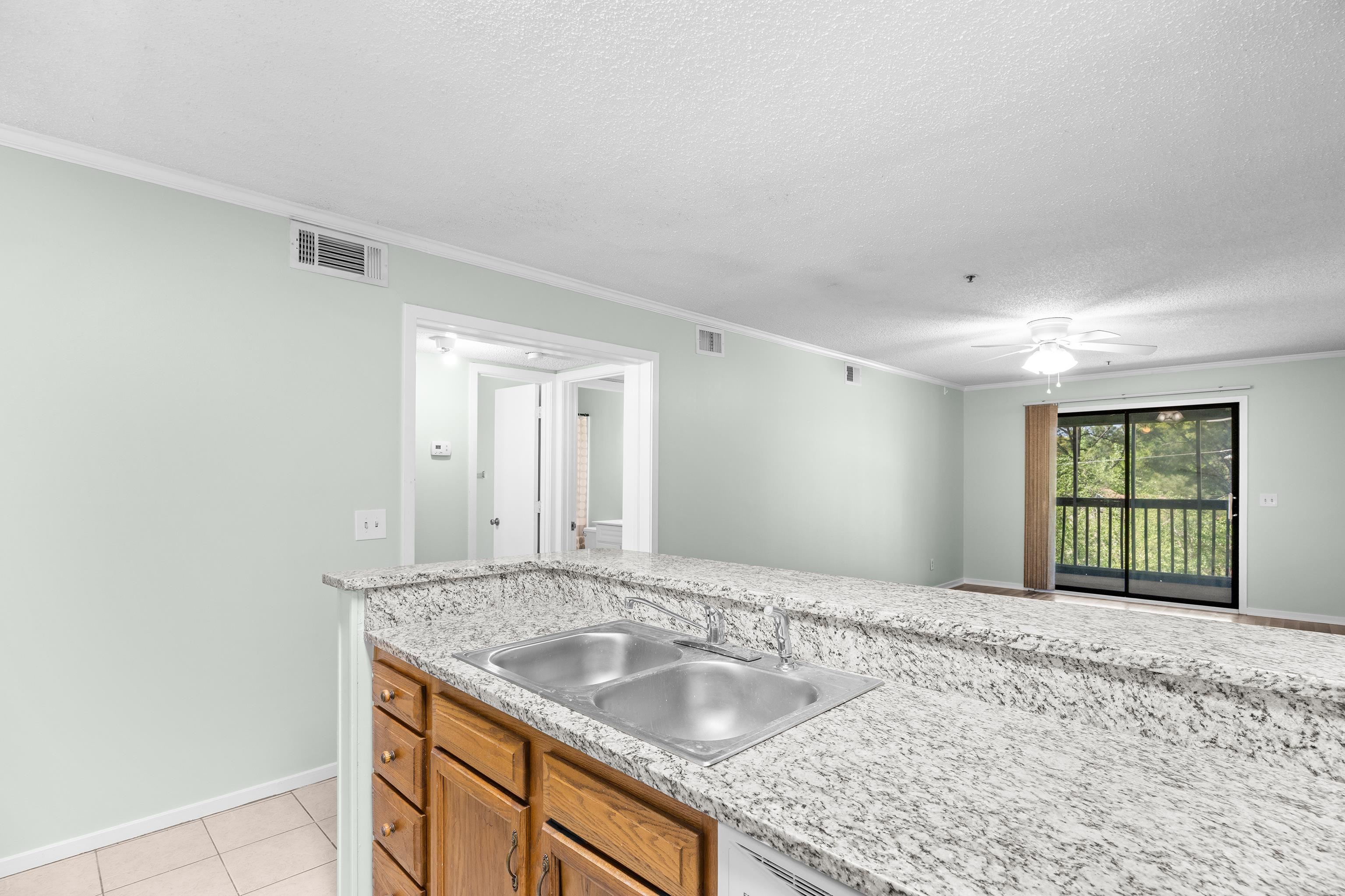 4015 Fairway Dr. Unit: 303
