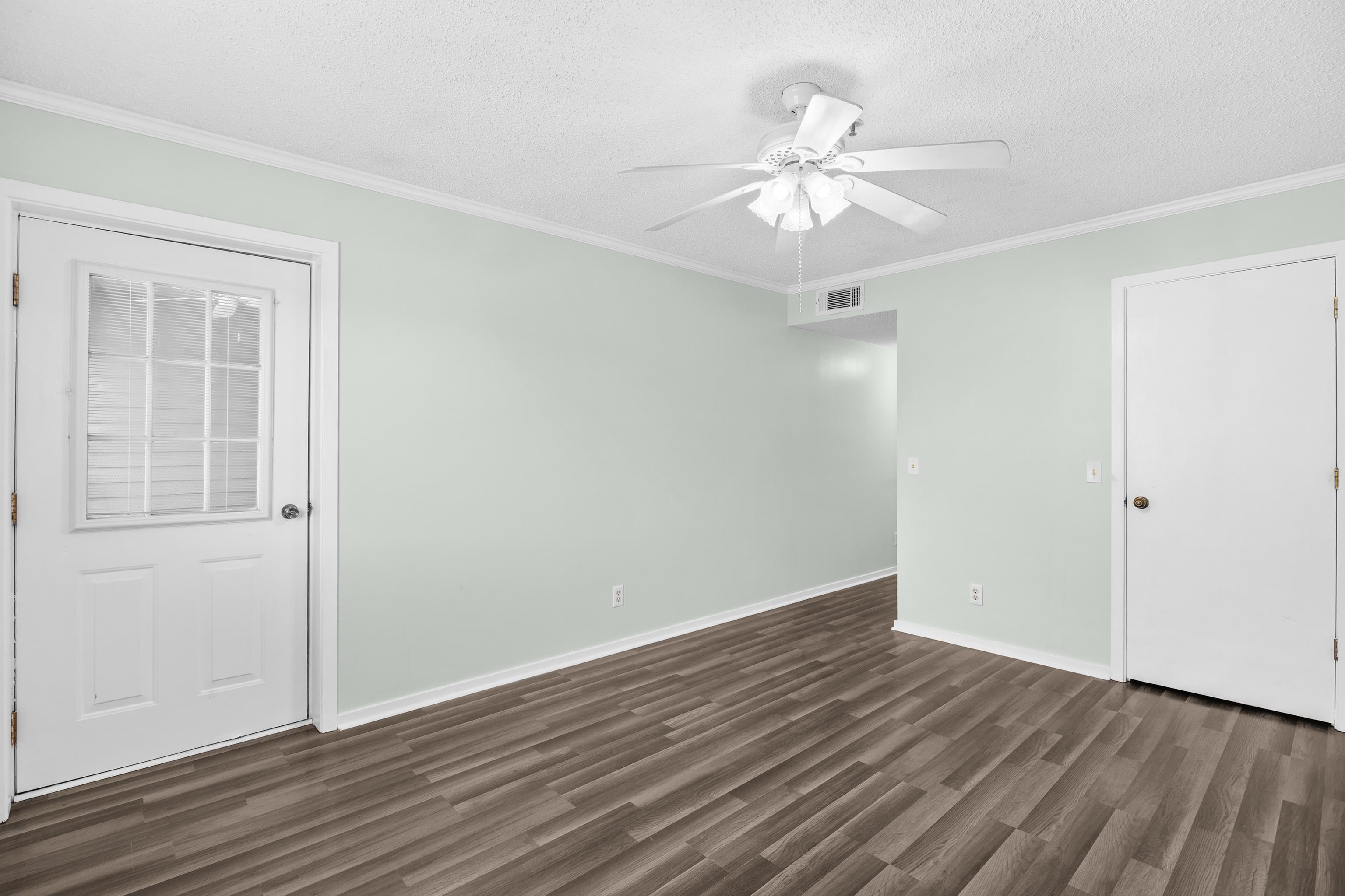 4015 Fairway Dr. Unit: 303