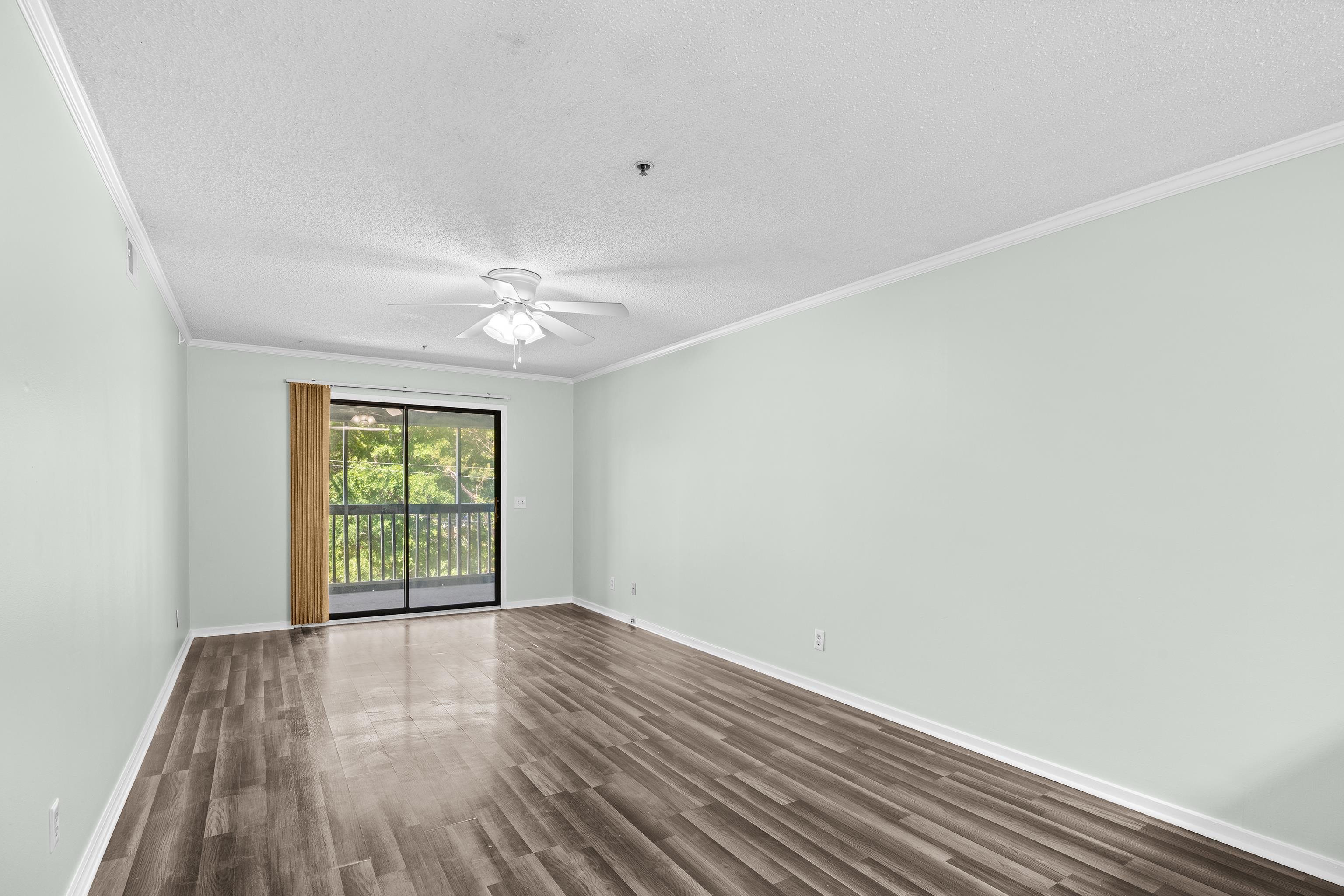 4015 Fairway Dr. Unit: 303