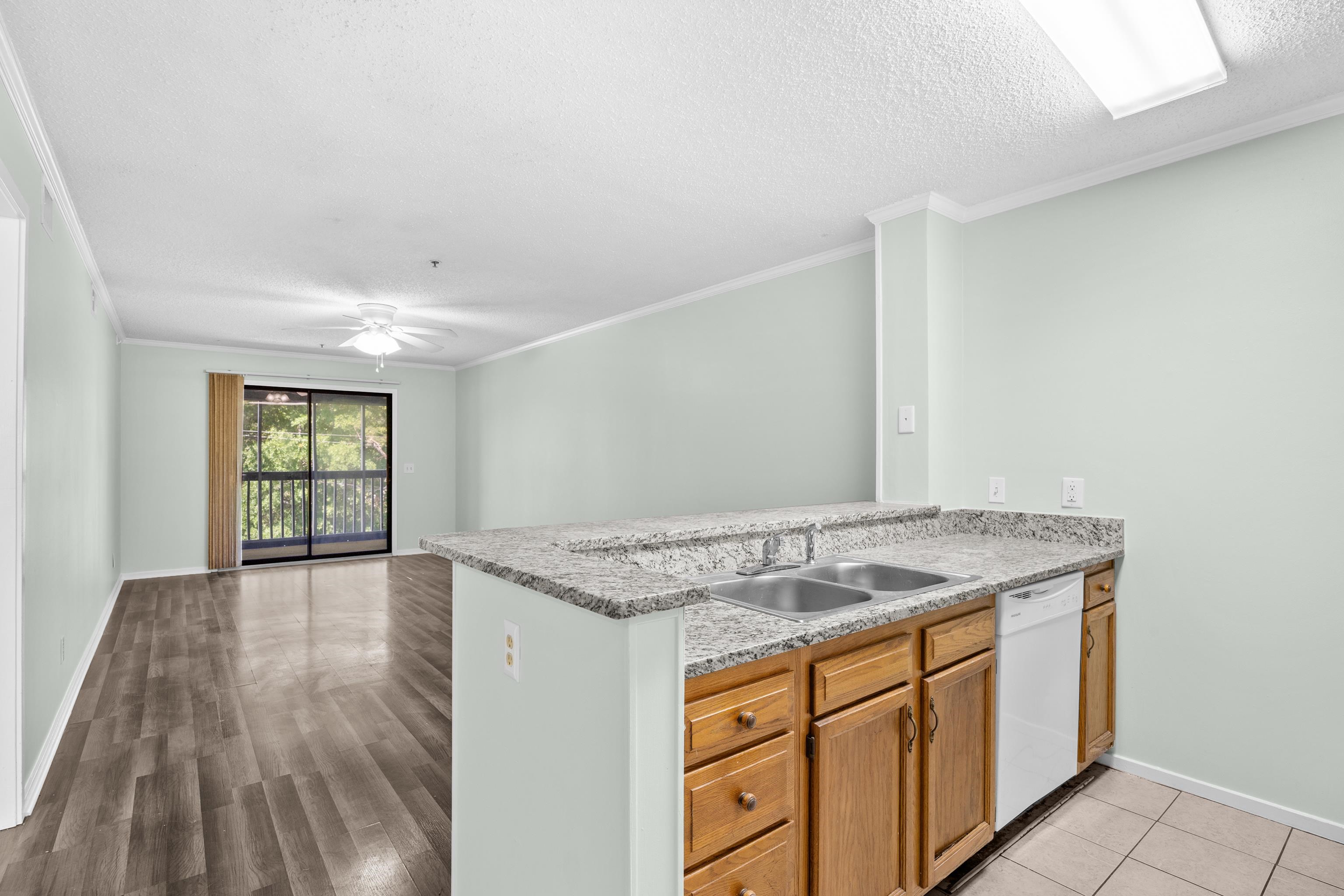4015 Fairway Dr. Unit: 303
