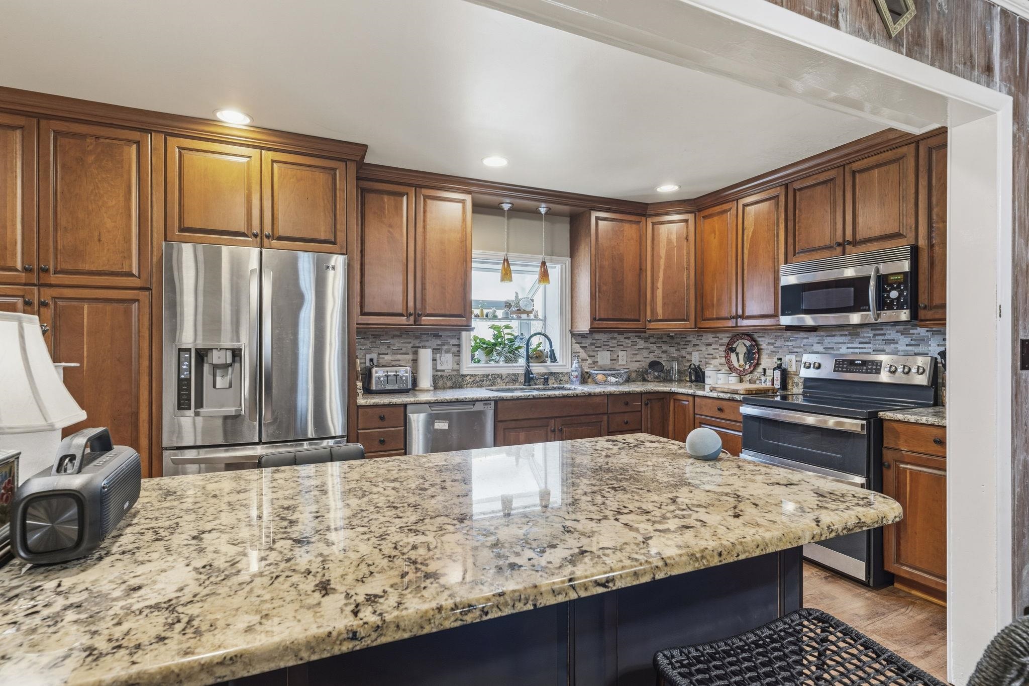 5513 Porcher Dr.