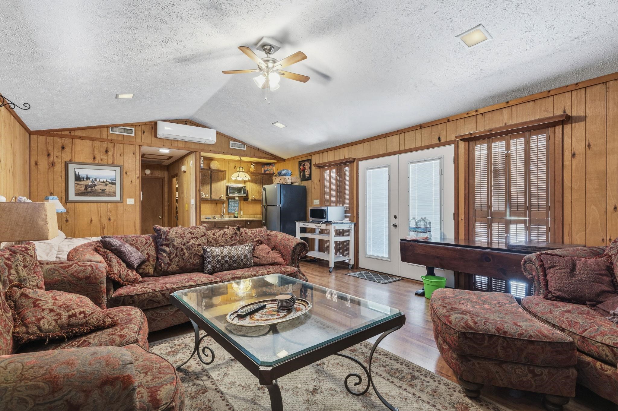 5513 Porcher Dr.