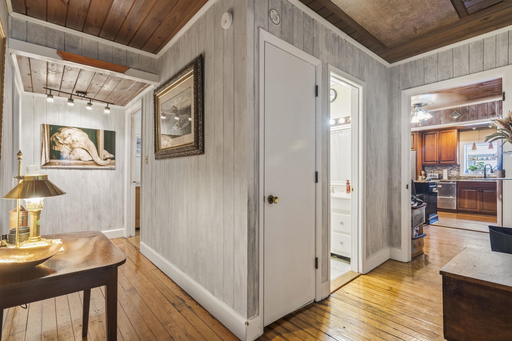 5513 Porcher Dr.
