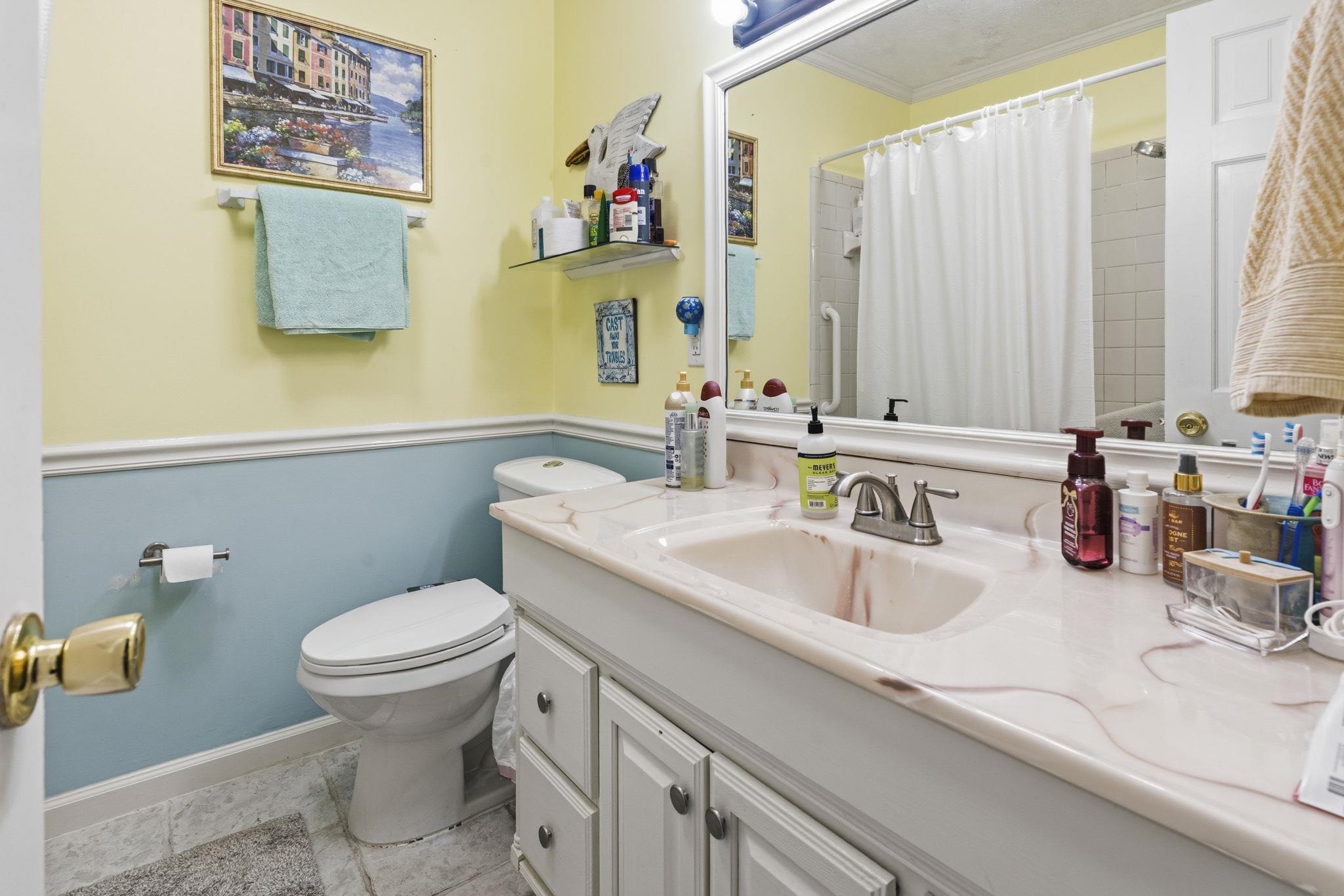 5513 Porcher Dr.