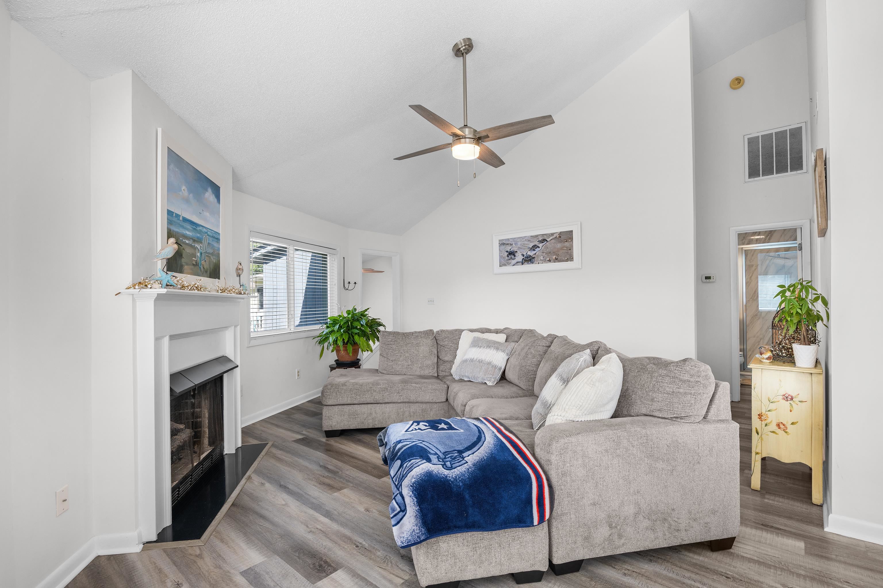 622 Tall Oaks Ln.