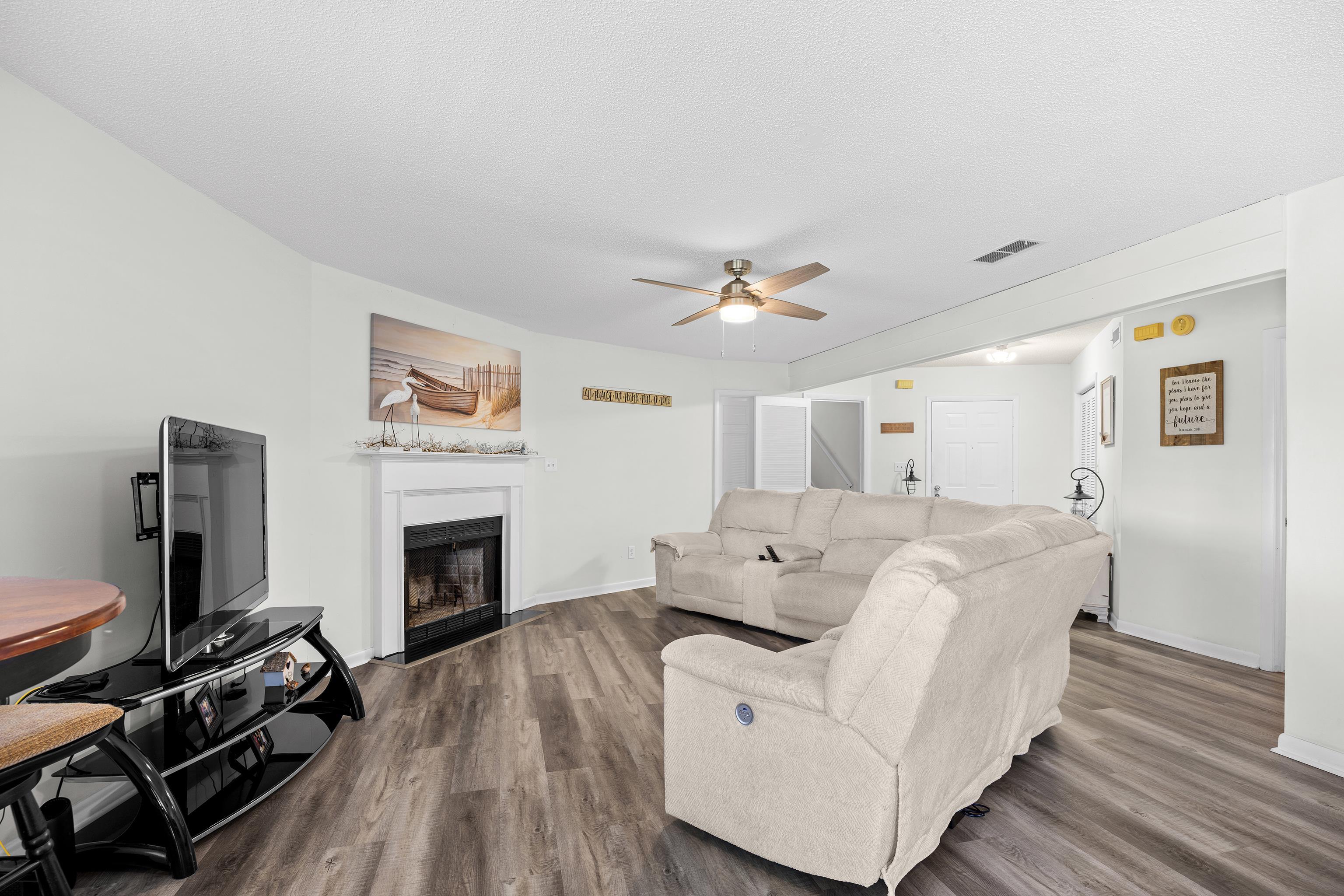 622 Tall Oaks Ln.