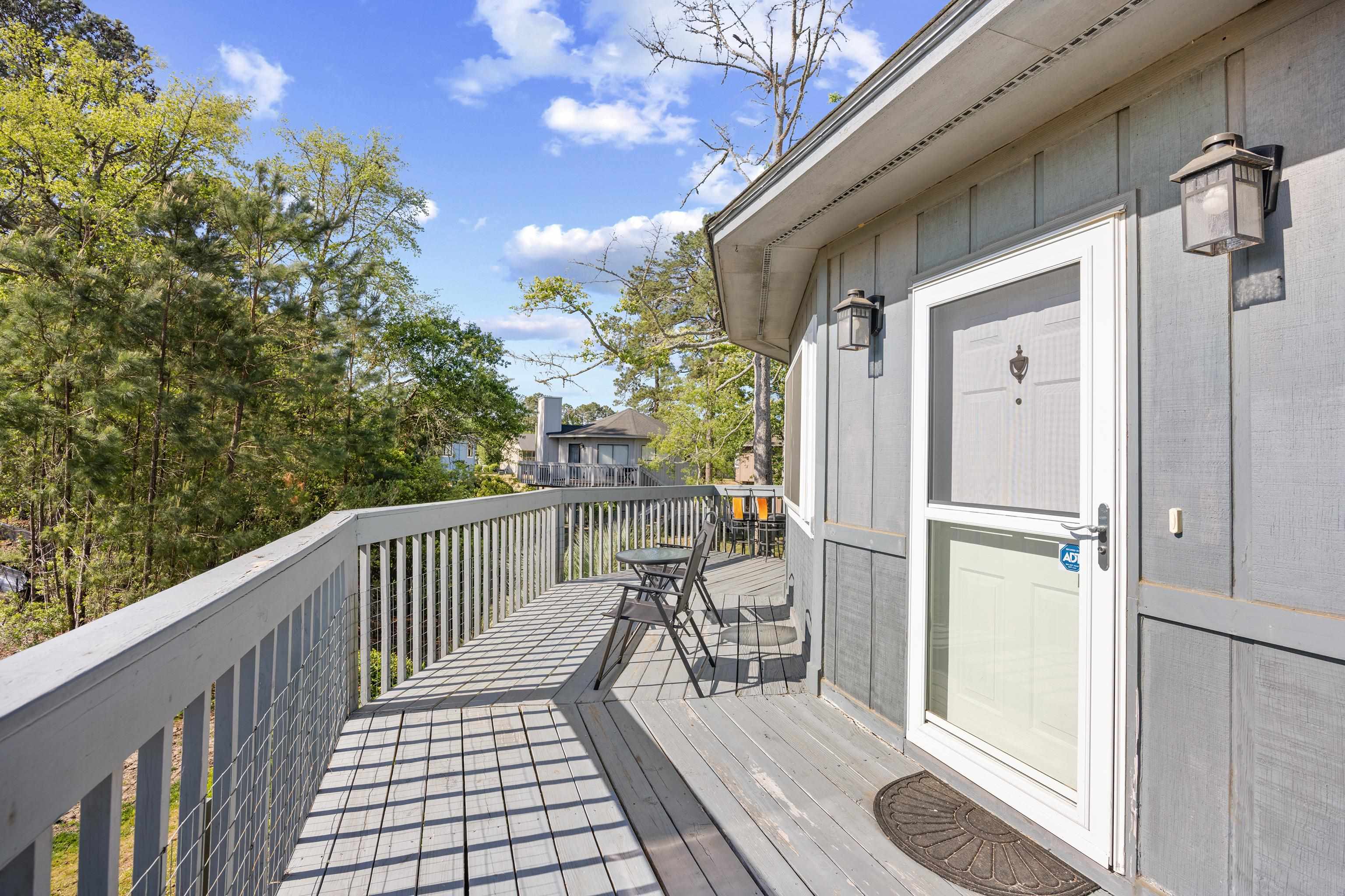 622 Tall Oaks Ln.