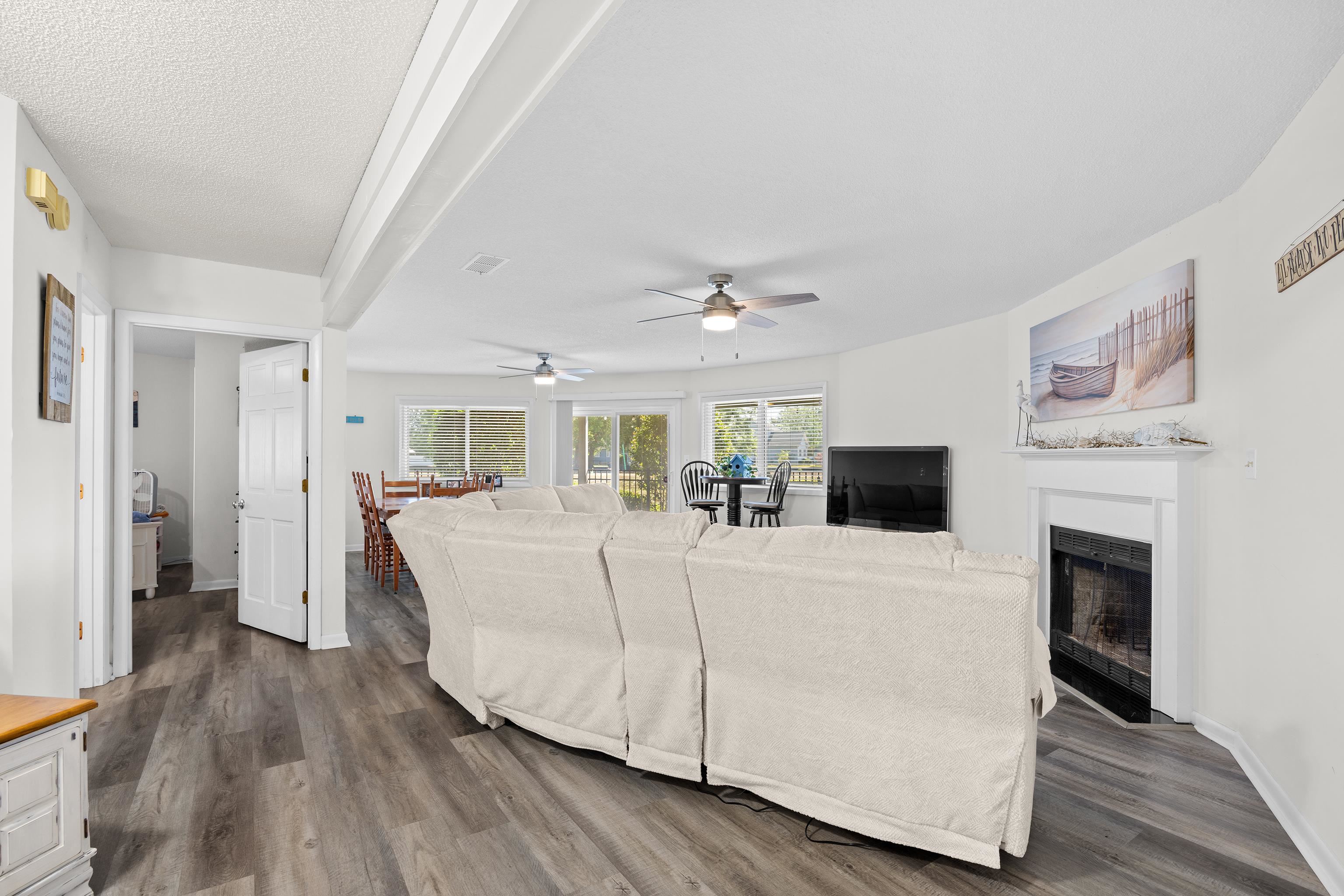 622 Tall Oaks Ln.