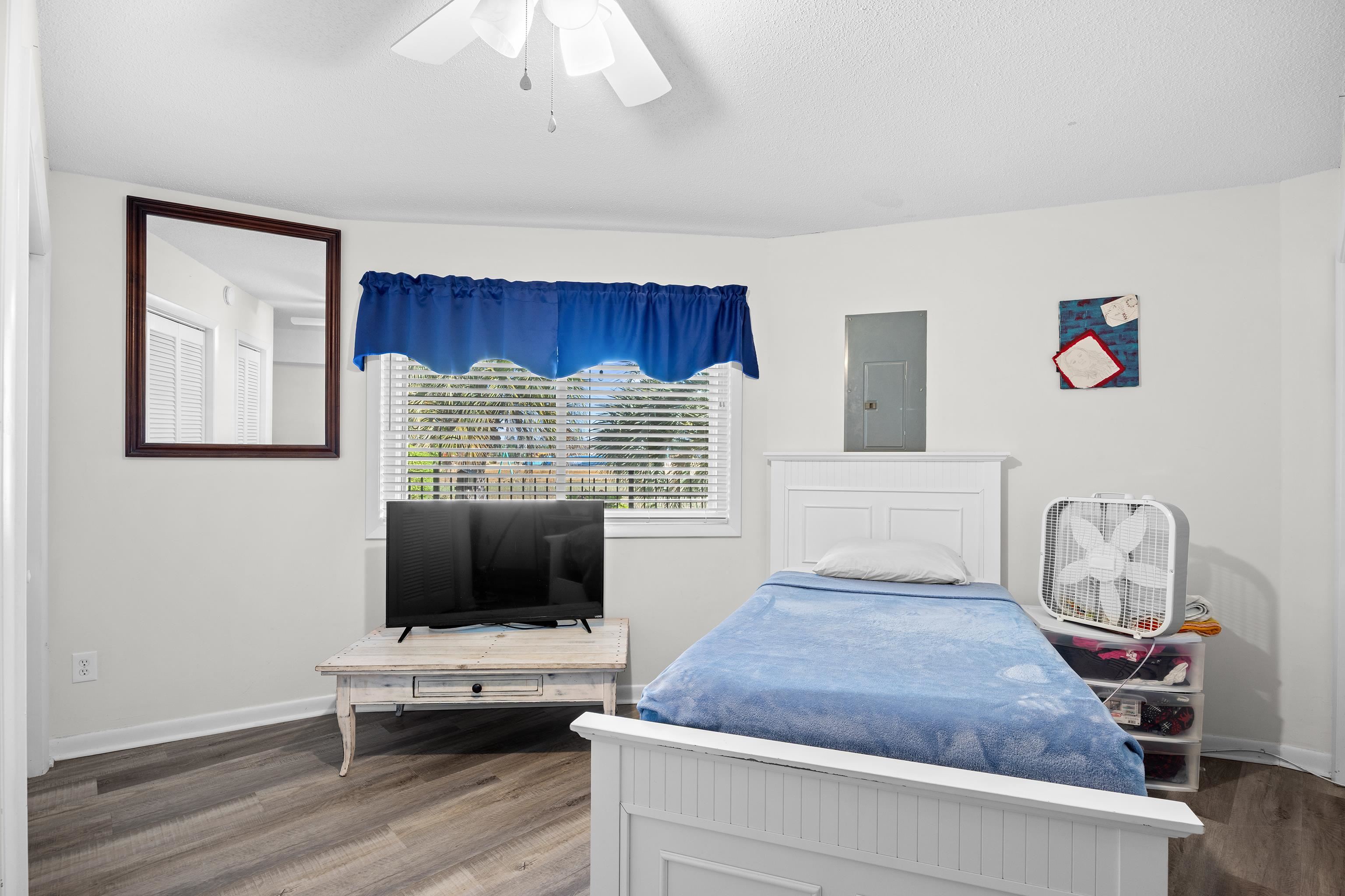 622 Tall Oaks Ln.