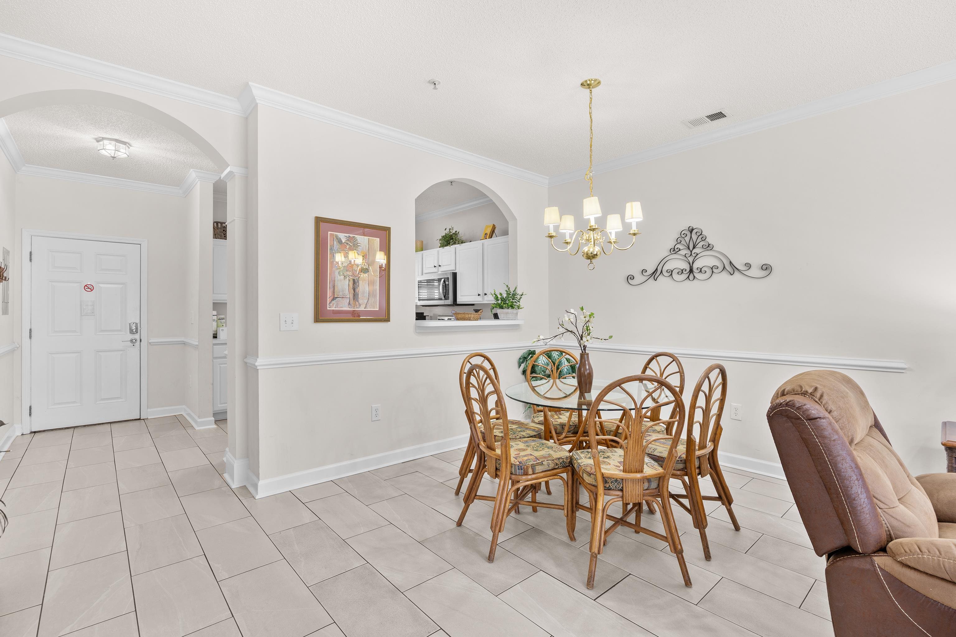 6203 Catalina Dr. Unit: 1512