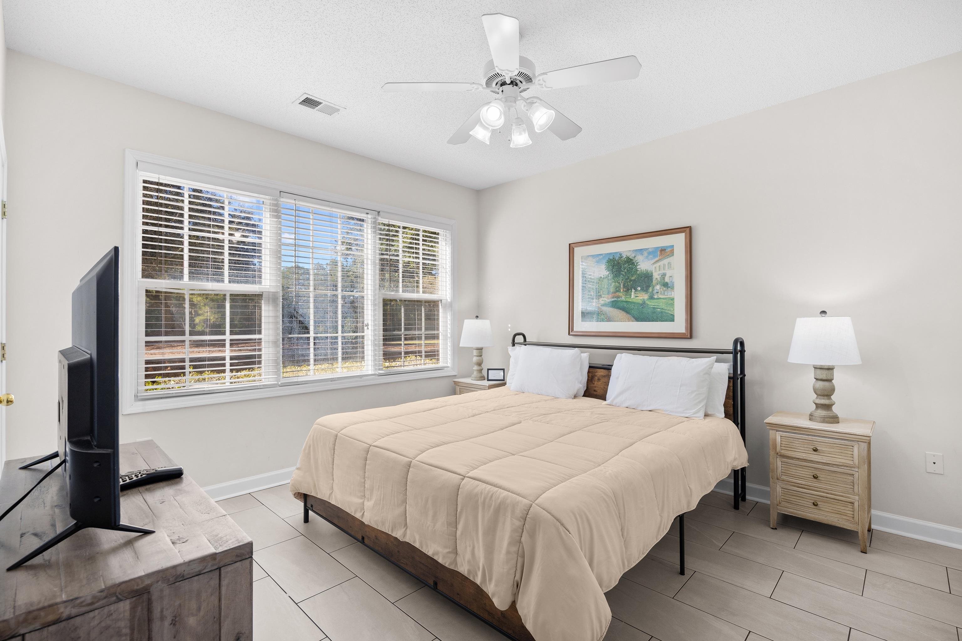 6203 Catalina Dr. Unit: 1512
