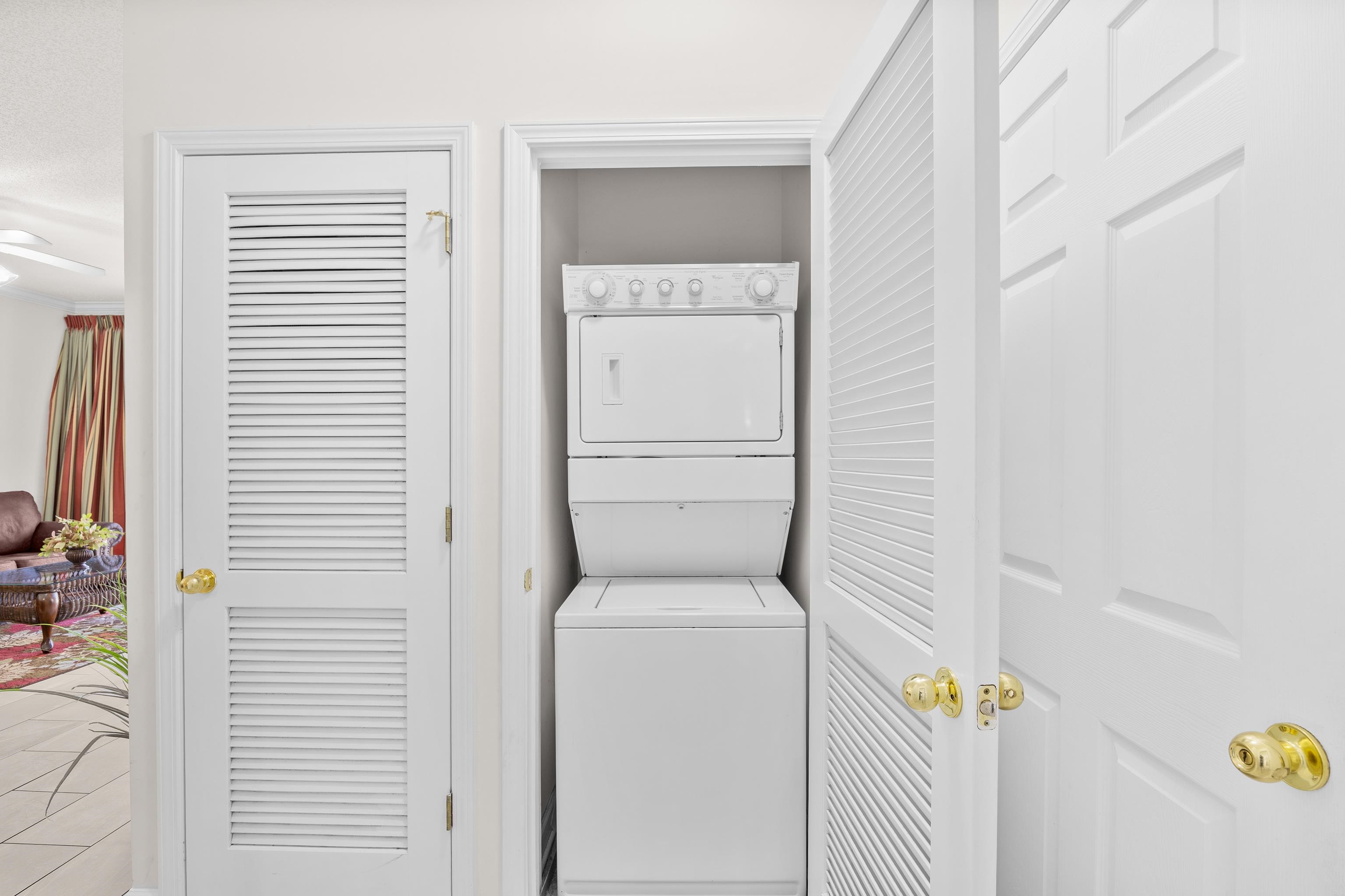 6203 Catalina Dr. Unit: 1512