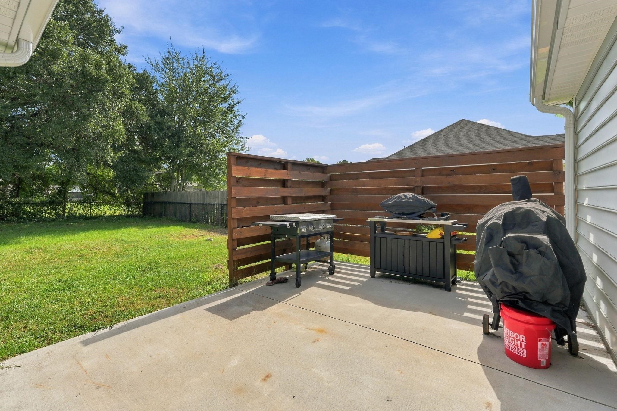 416 South Oaks Dr.