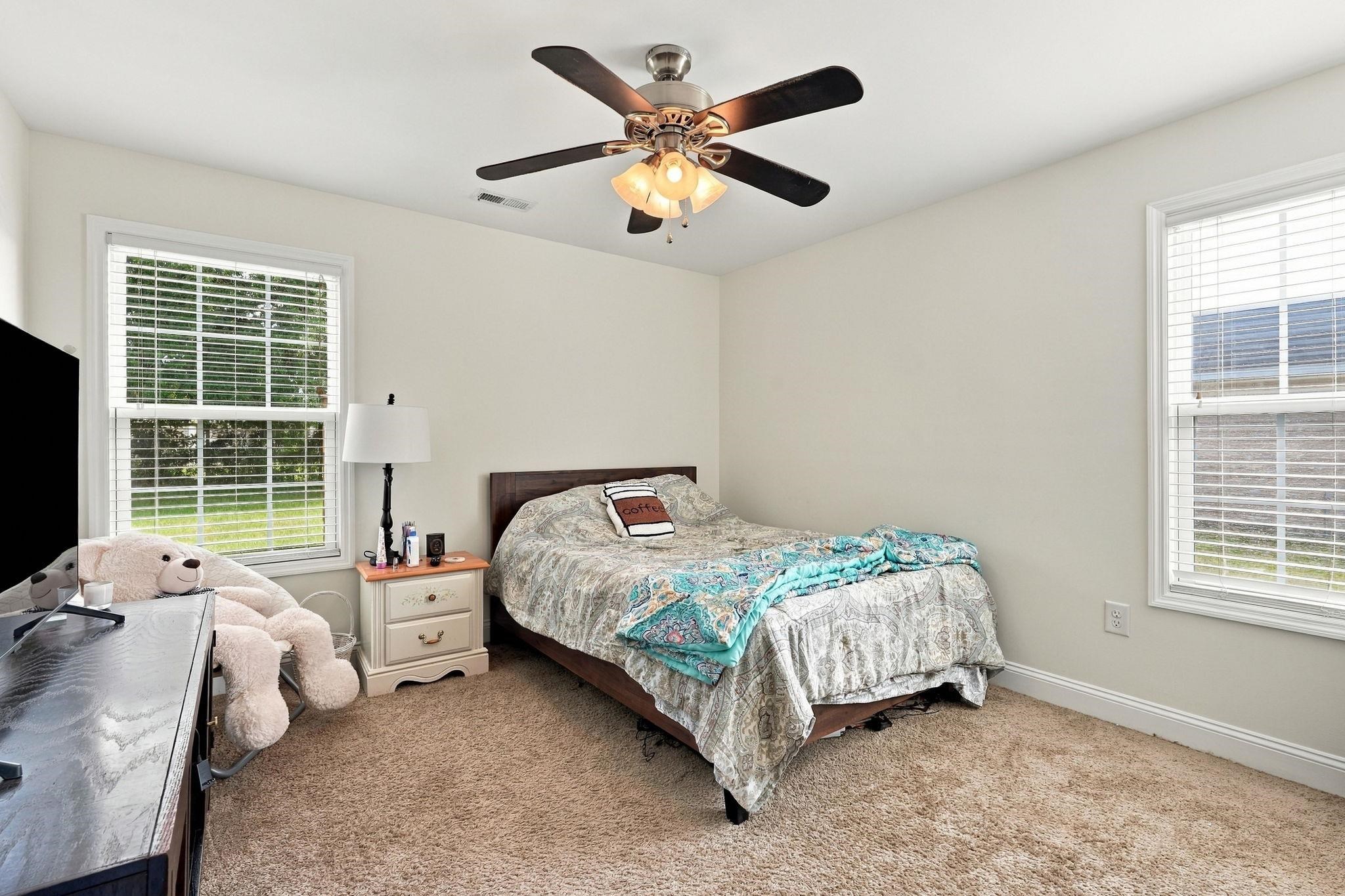 416 South Oaks Dr.