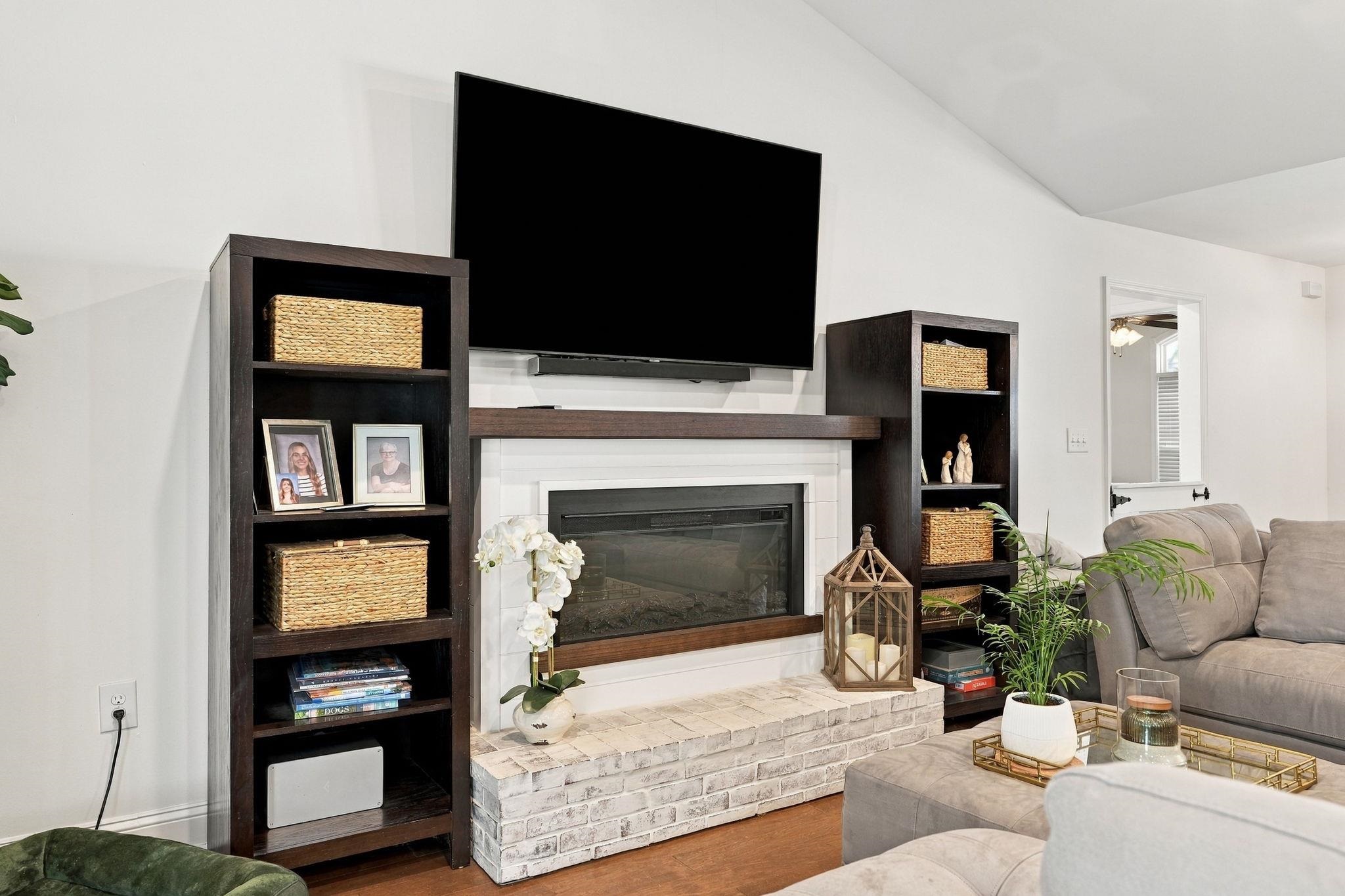 416 South Oaks Dr.