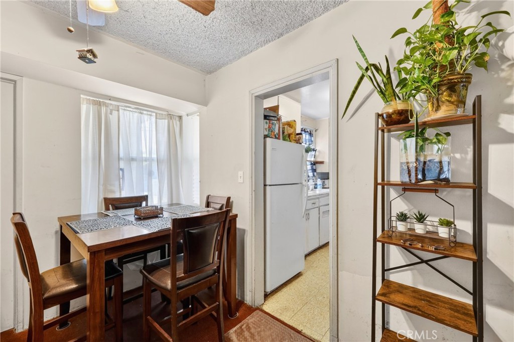 2211 Amherst