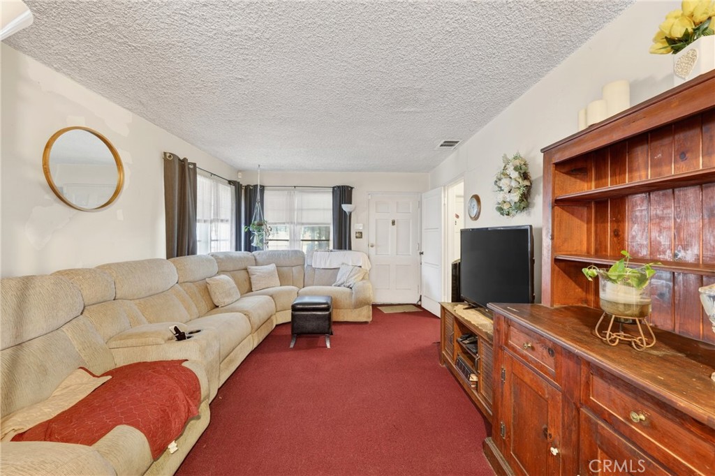 2211 Amherst