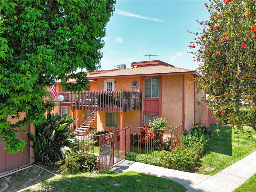 5905 Rosemead Blvd 21