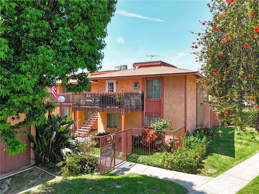 5905 Rosemead Blvd 21
