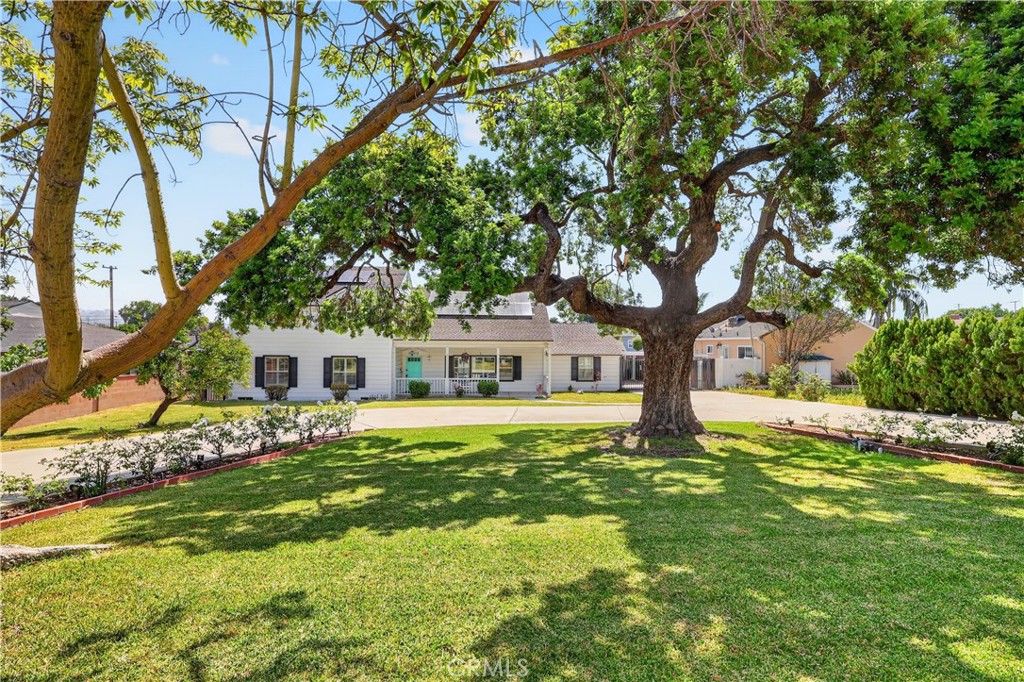 10912 La Mirada Blvd