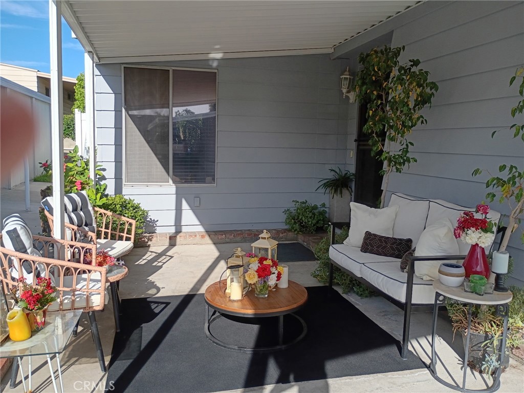 11730 Whittier Boulevard 30