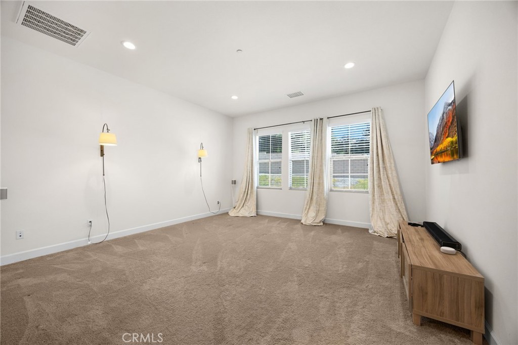 412 Conway Court