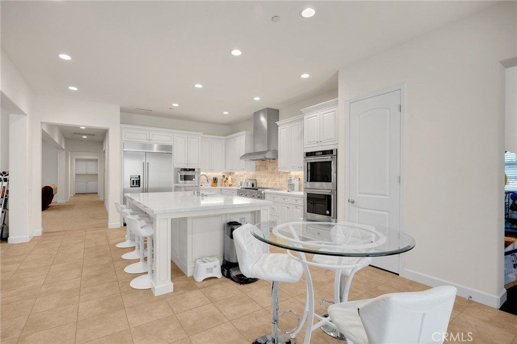 412 Conway Court