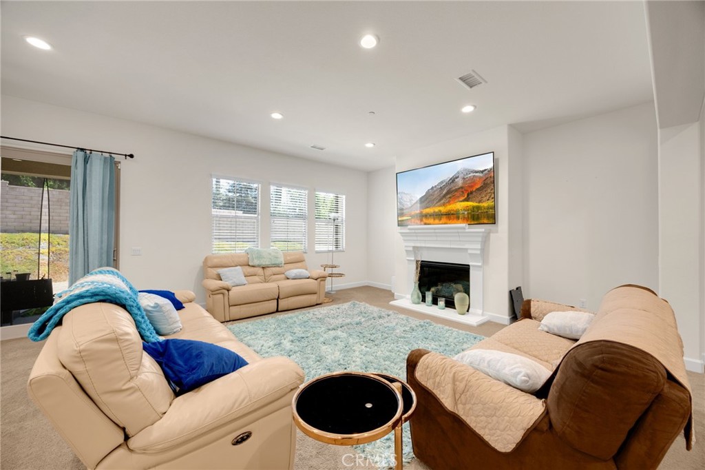412 Conway Court