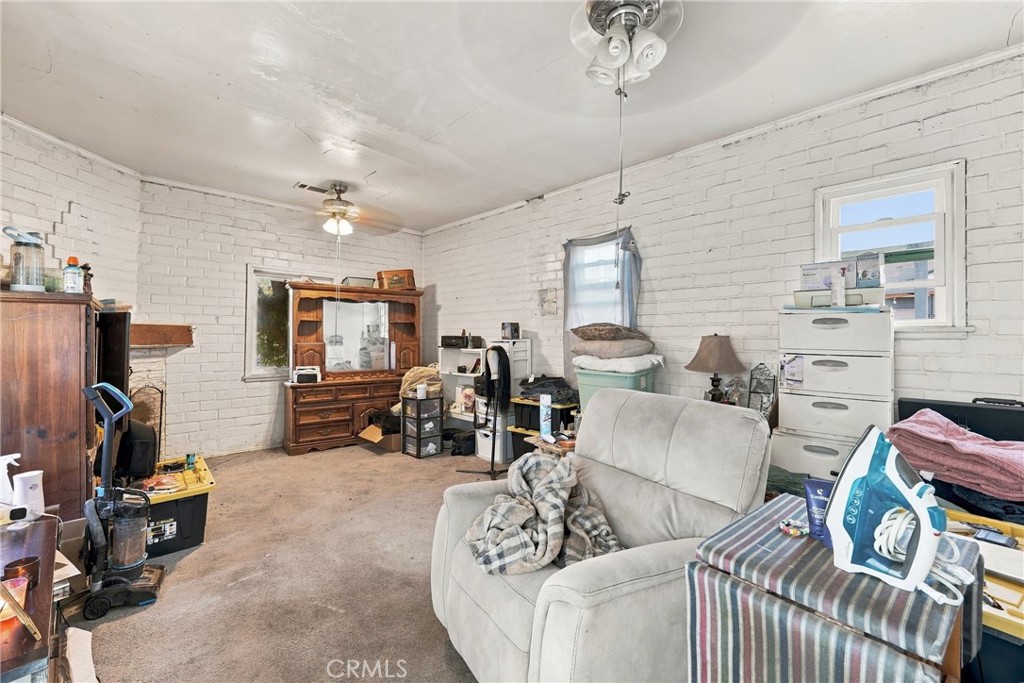3238 Marine Ave