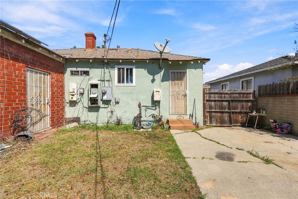 3238 Marine Ave
